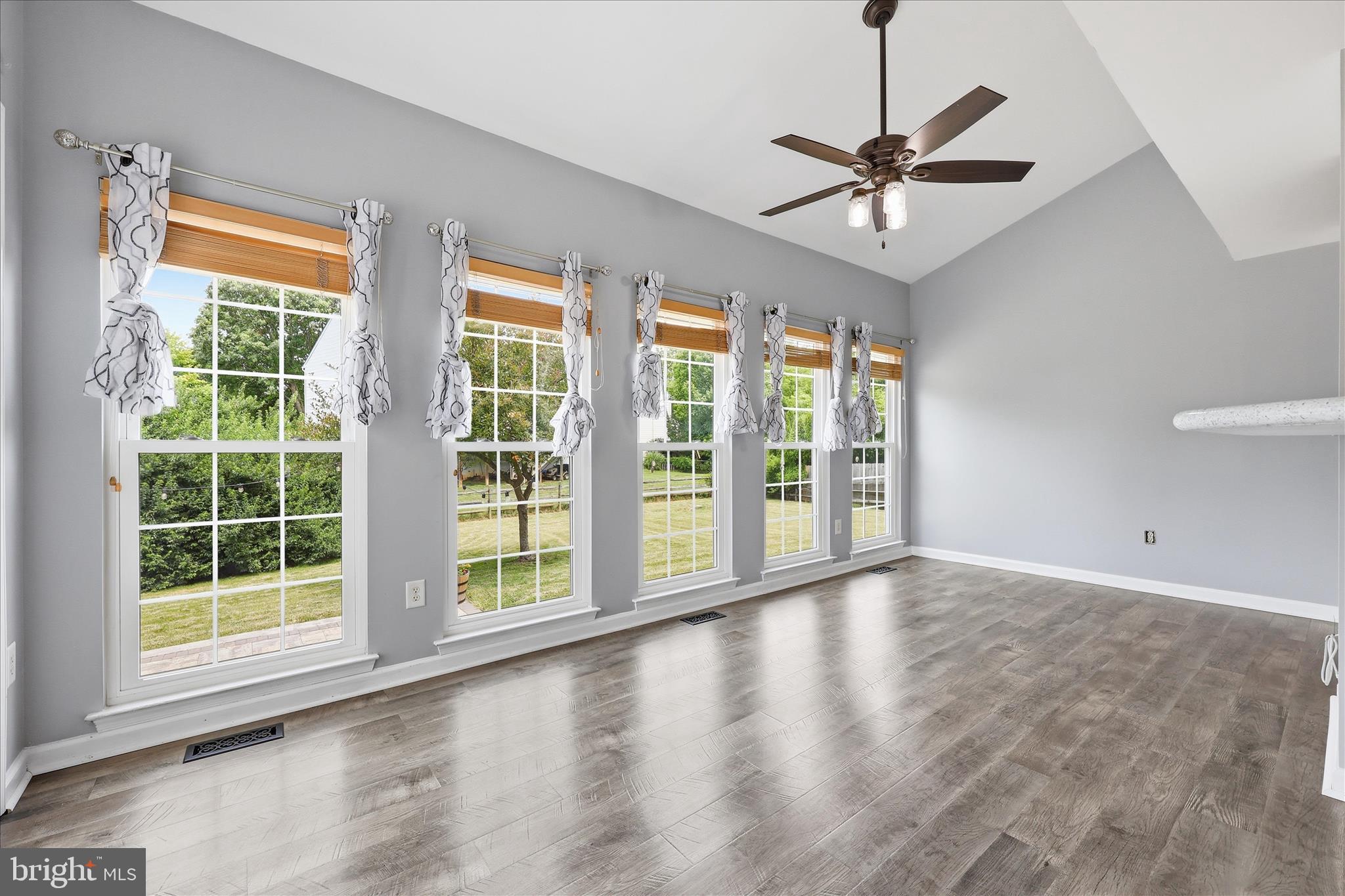 WELLINGTON TRACE - Residential