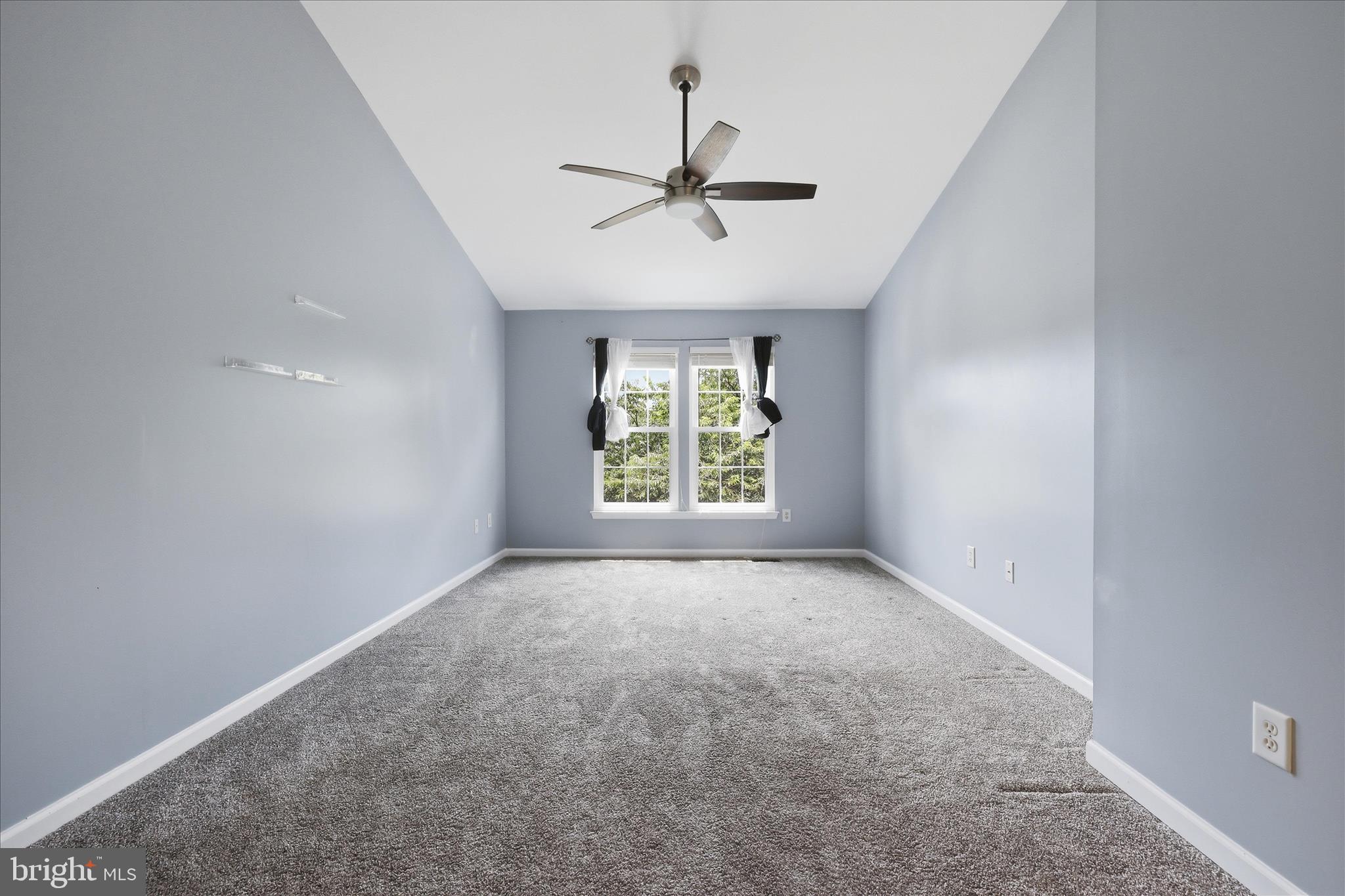 WELLINGTON TRACE - Residential