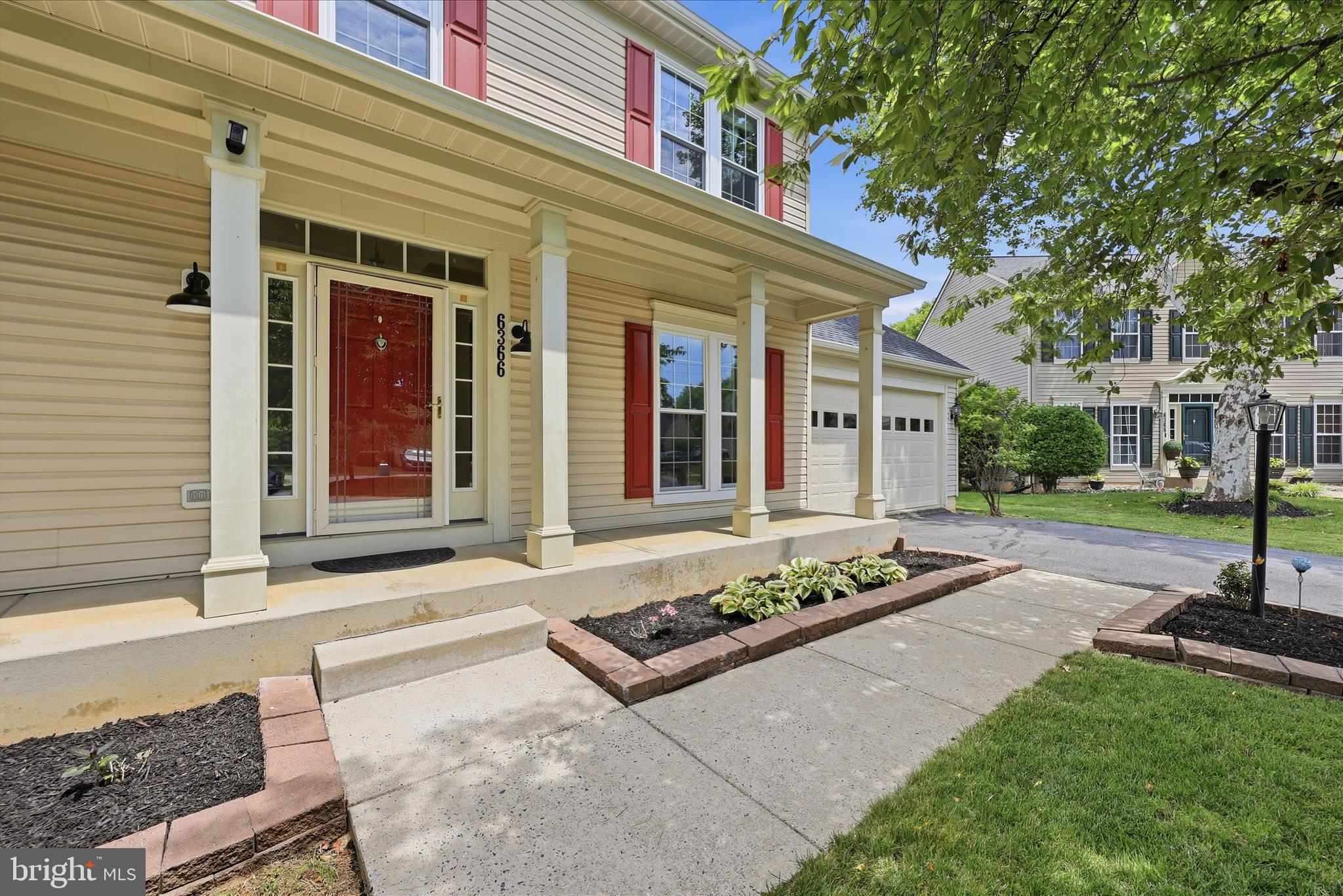 WELLINGTON TRACE - Residential