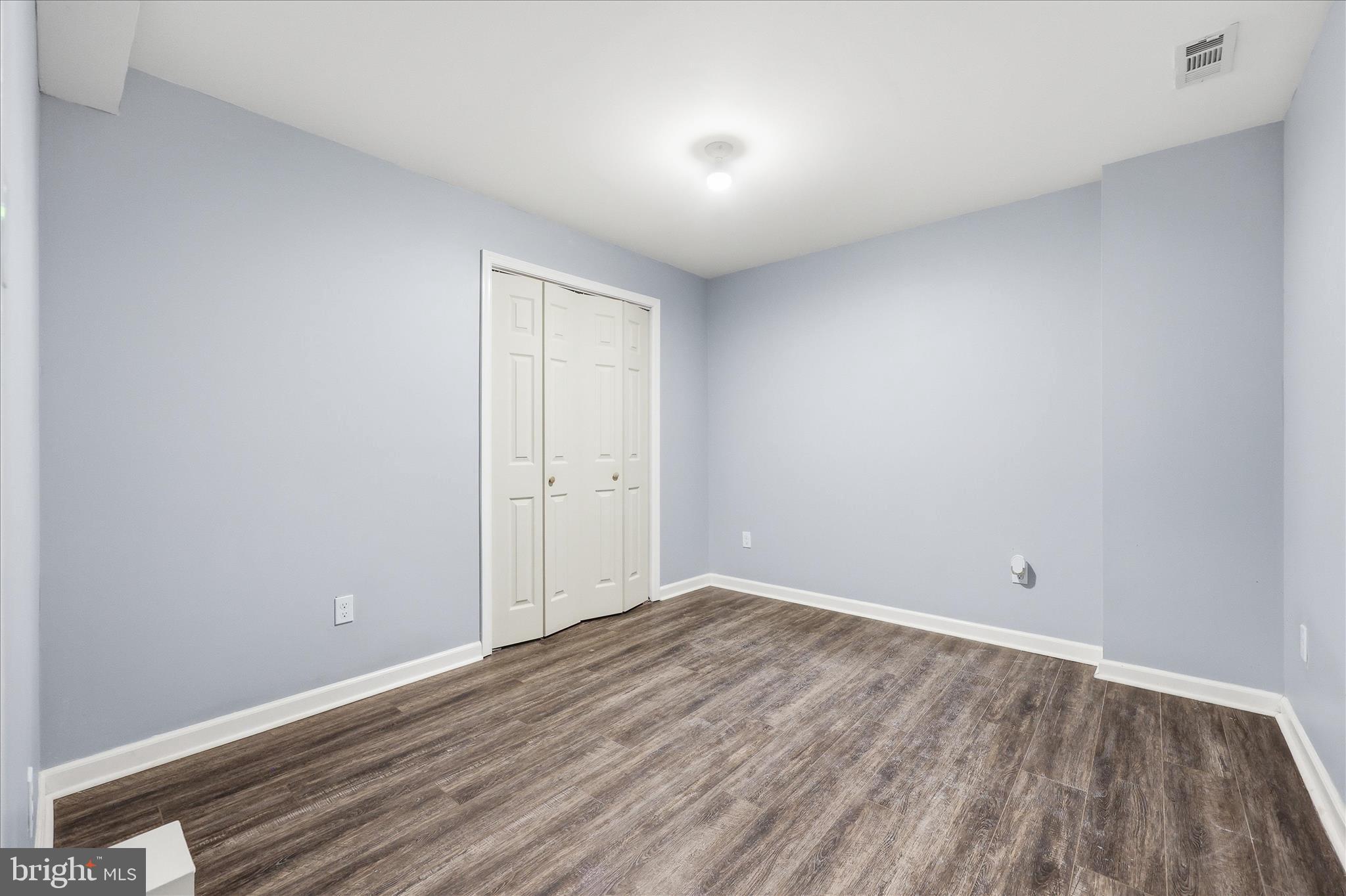 WELLINGTON TRACE - Residential