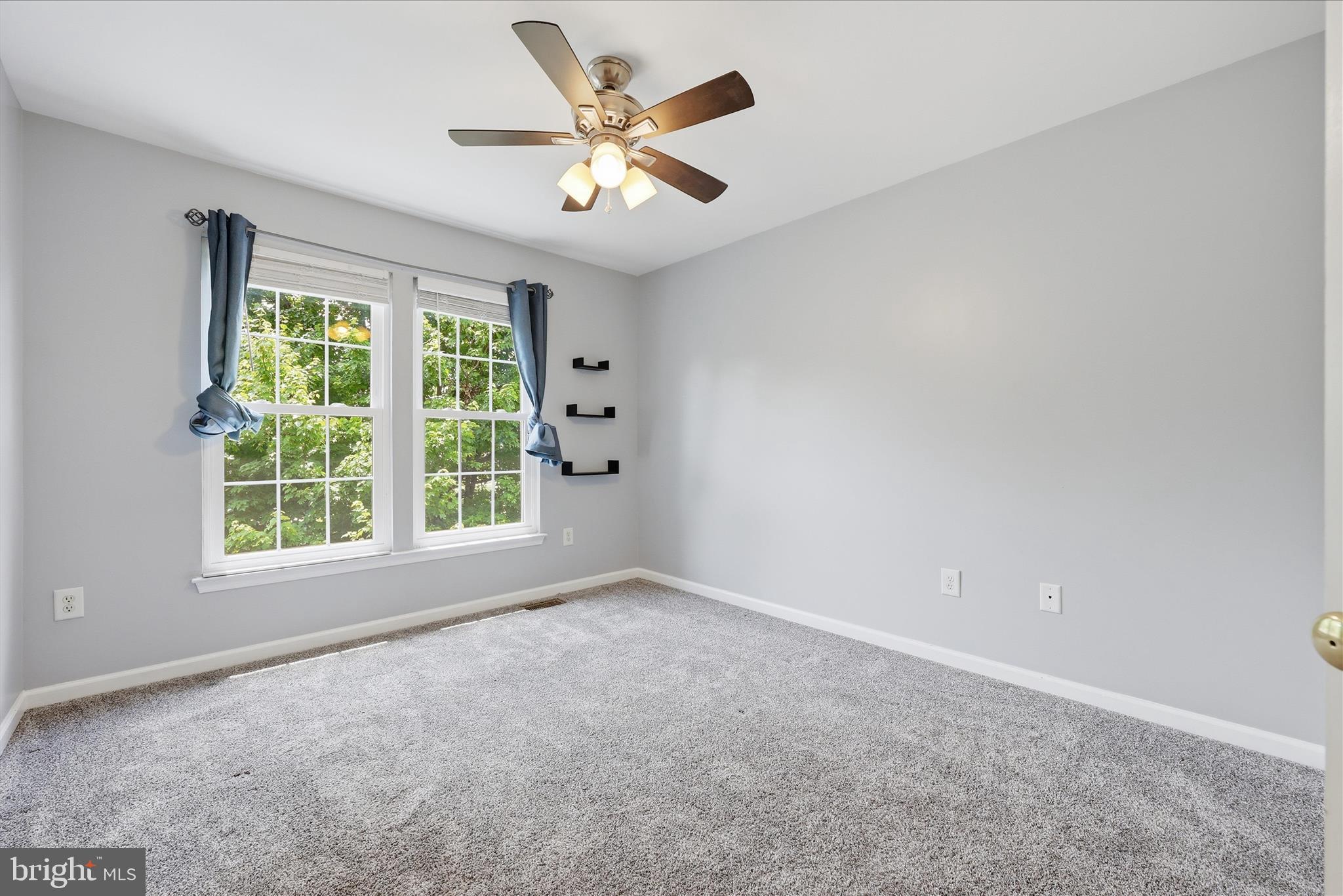 WELLINGTON TRACE - Residential