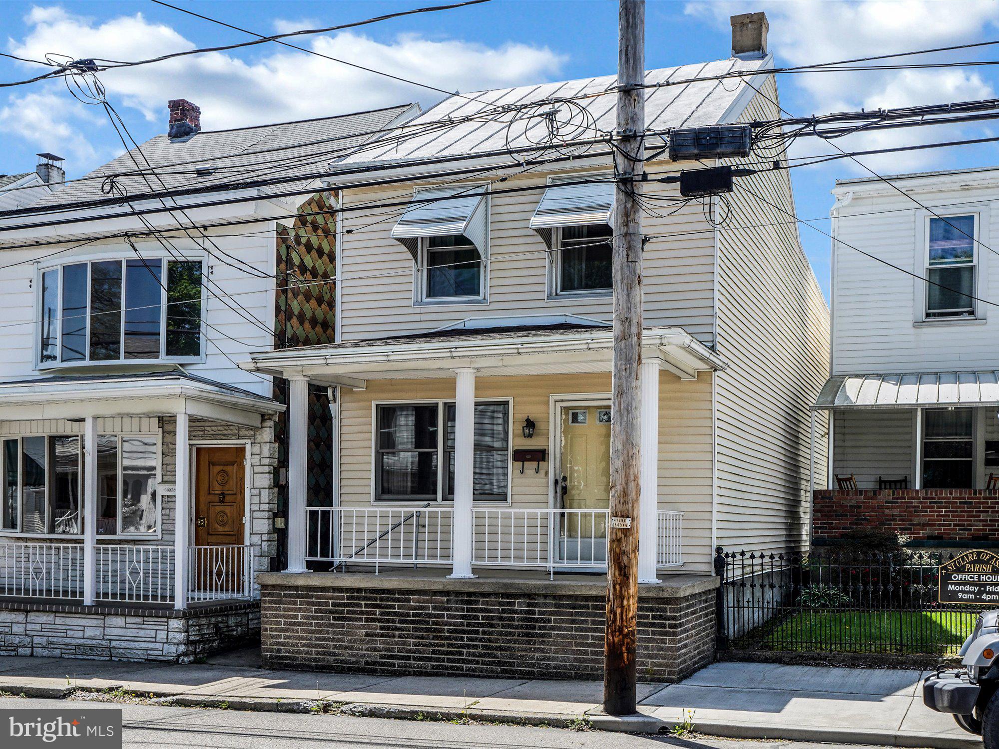 Charming 3BR/1BA single in Saint Clair.  Well maintained with a new rear rubber roof in 2020, replacement windows throughout, this home is ready for a new owner. Traditional layout with adjoining living and dining rooms on the first floor and eat-in kitchen in the rear.  Convenient mudroom off kitchen with acess to both the basement and rear fenced-in year with shed. Three separate bedrooms on the second floor and full bath with classic clawfoot tub with shower extender.  Walk-up attic is finished for all your storage needs.  Property is not located in a flood zone.