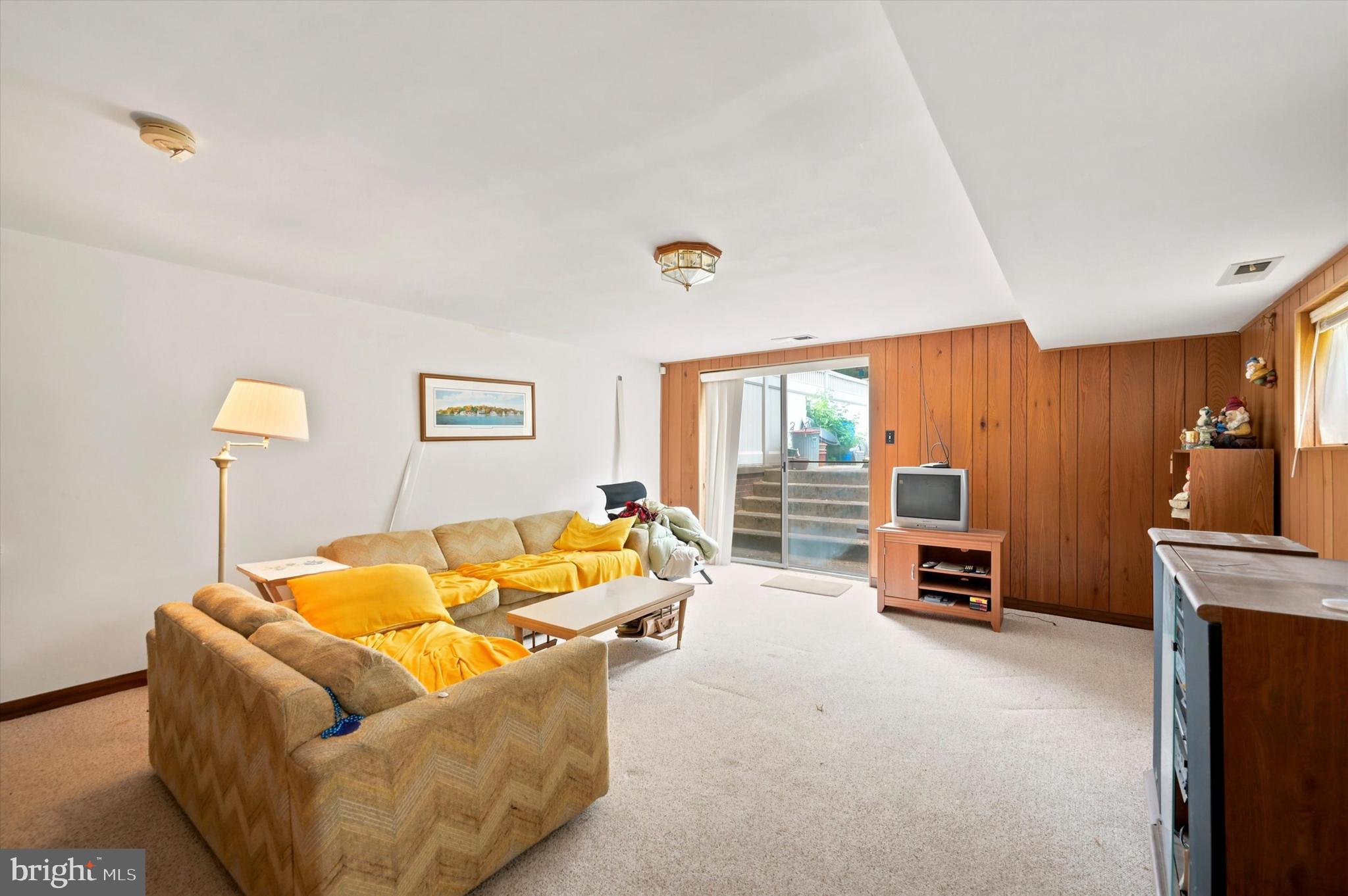 ROCKLEDGE - Residential