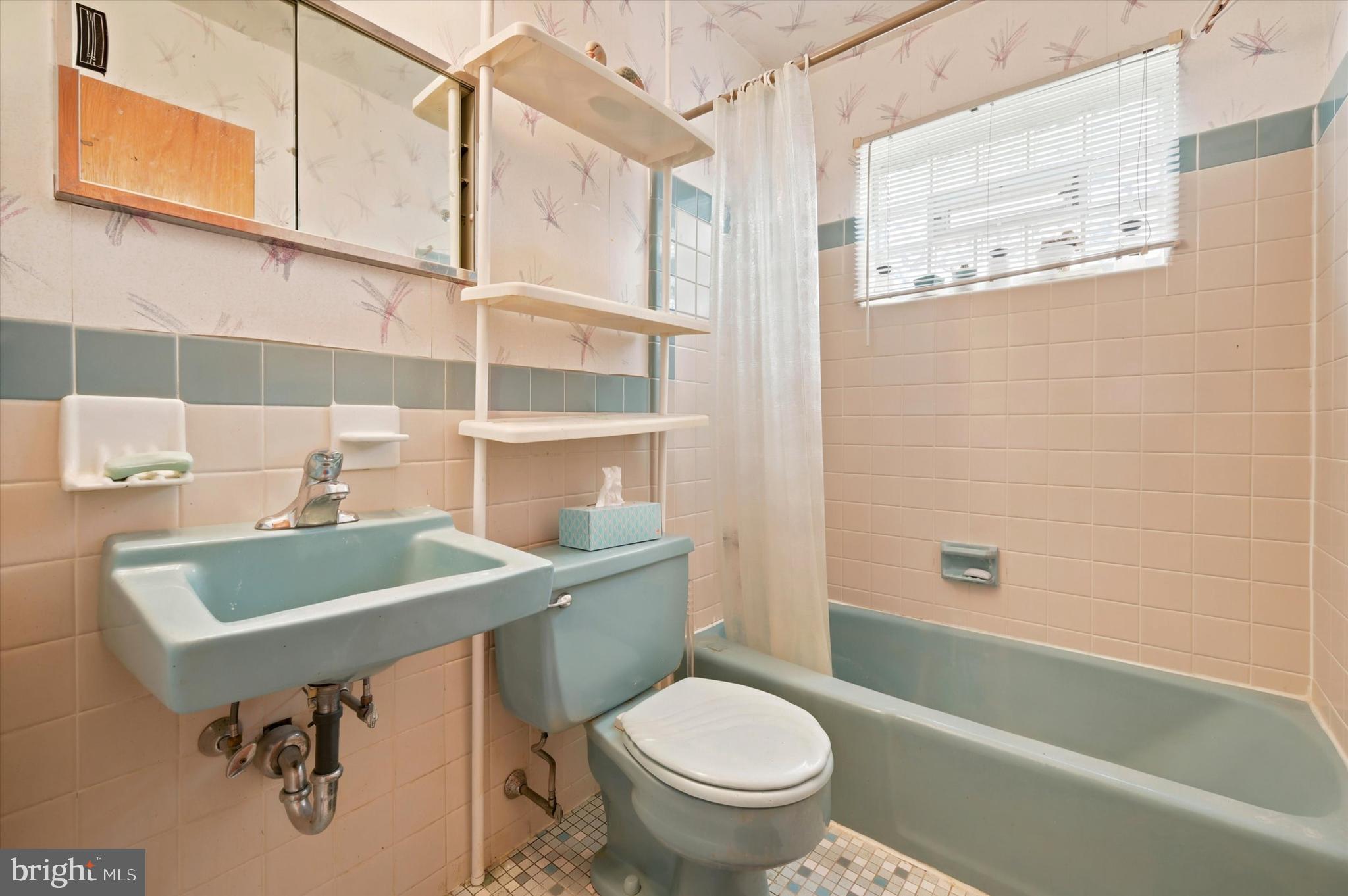 ROCKLEDGE - Residential