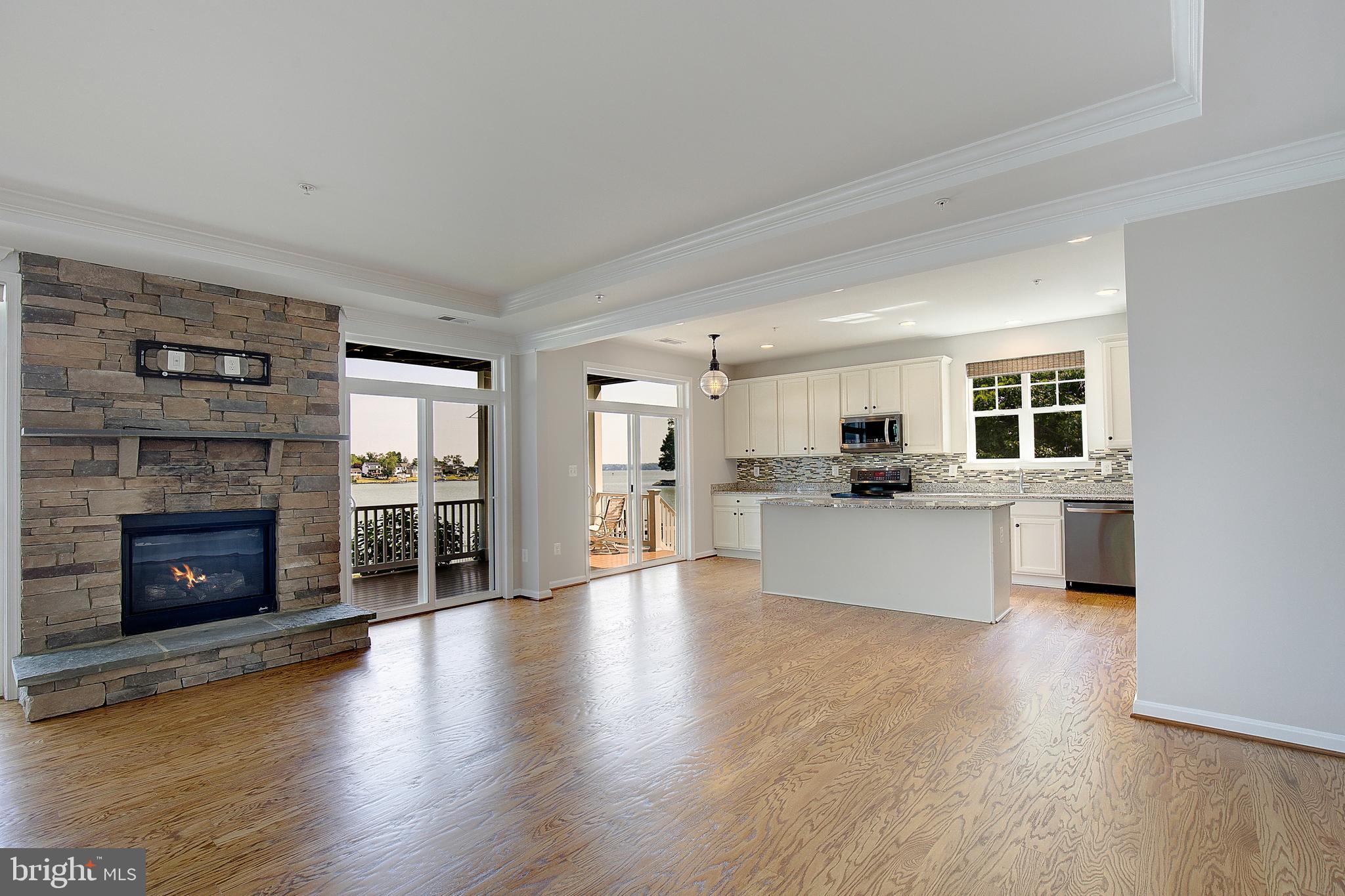 SHOREHAM BEACH - Residential