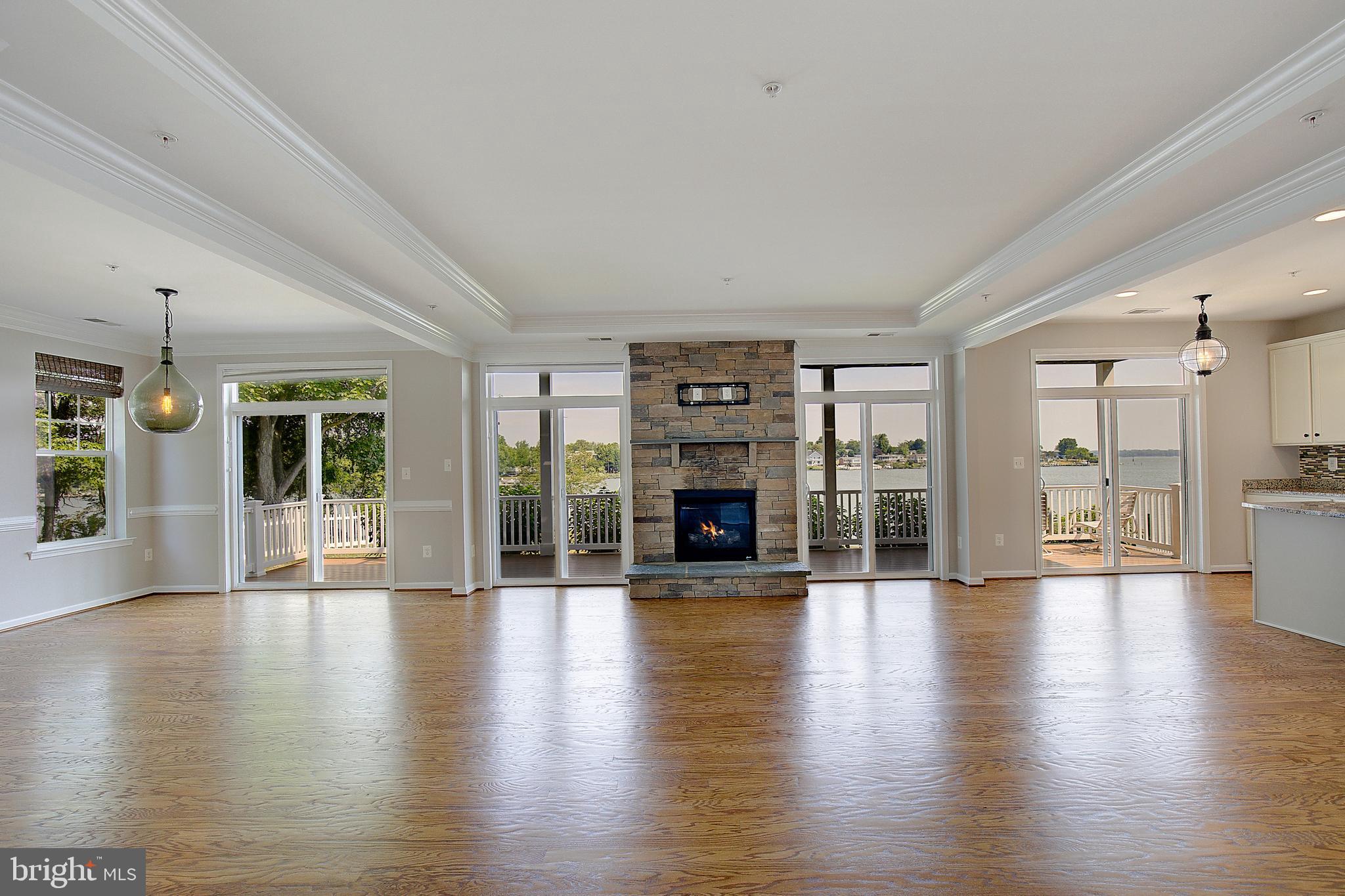 SHOREHAM BEACH - Residential