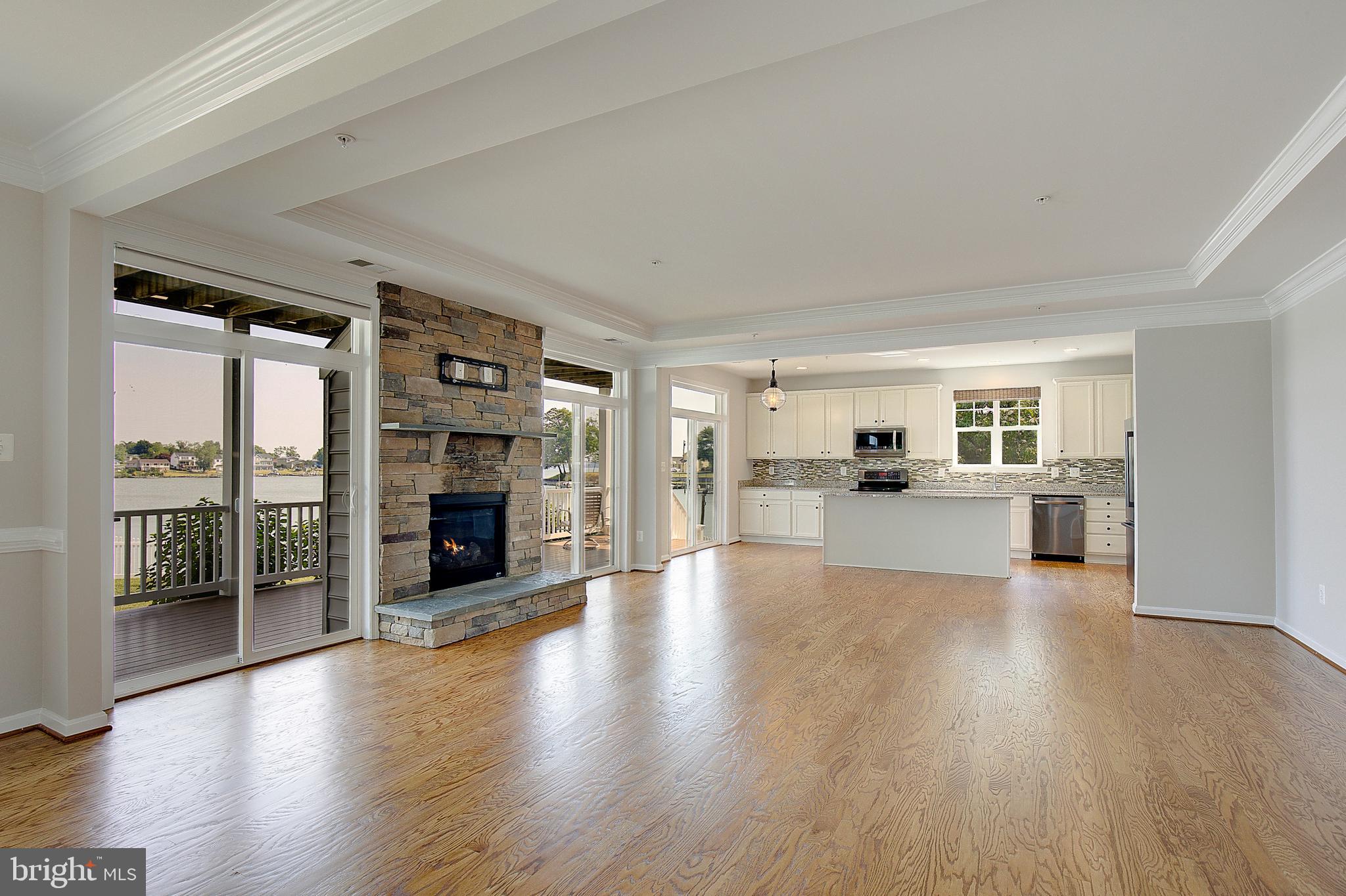 SHOREHAM BEACH - Residential