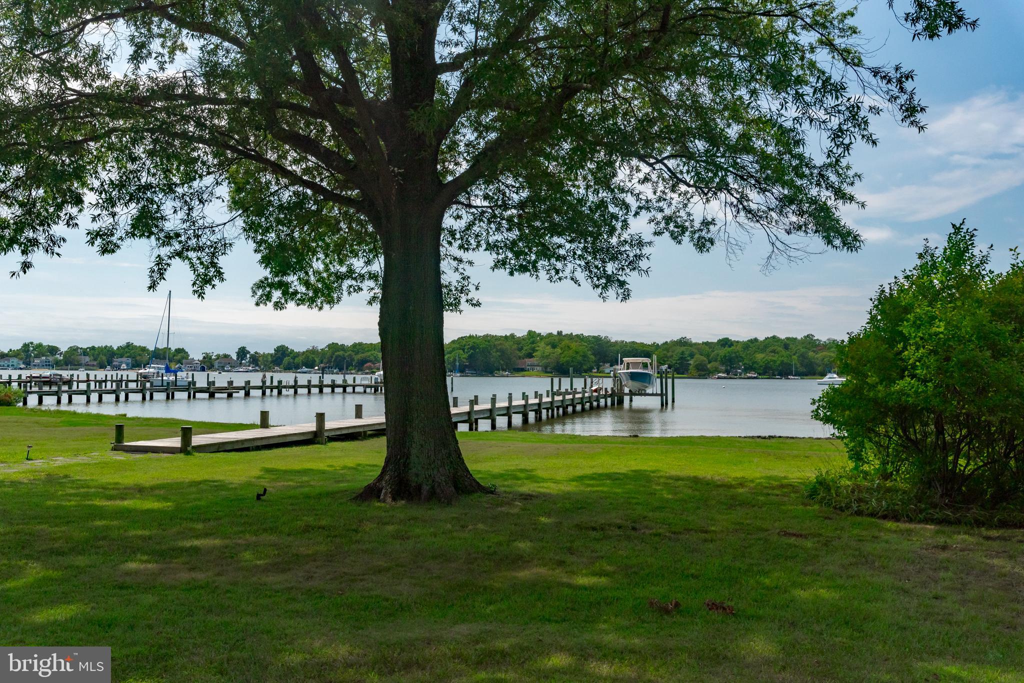 ARUNDEL ON THE BAY - Residential