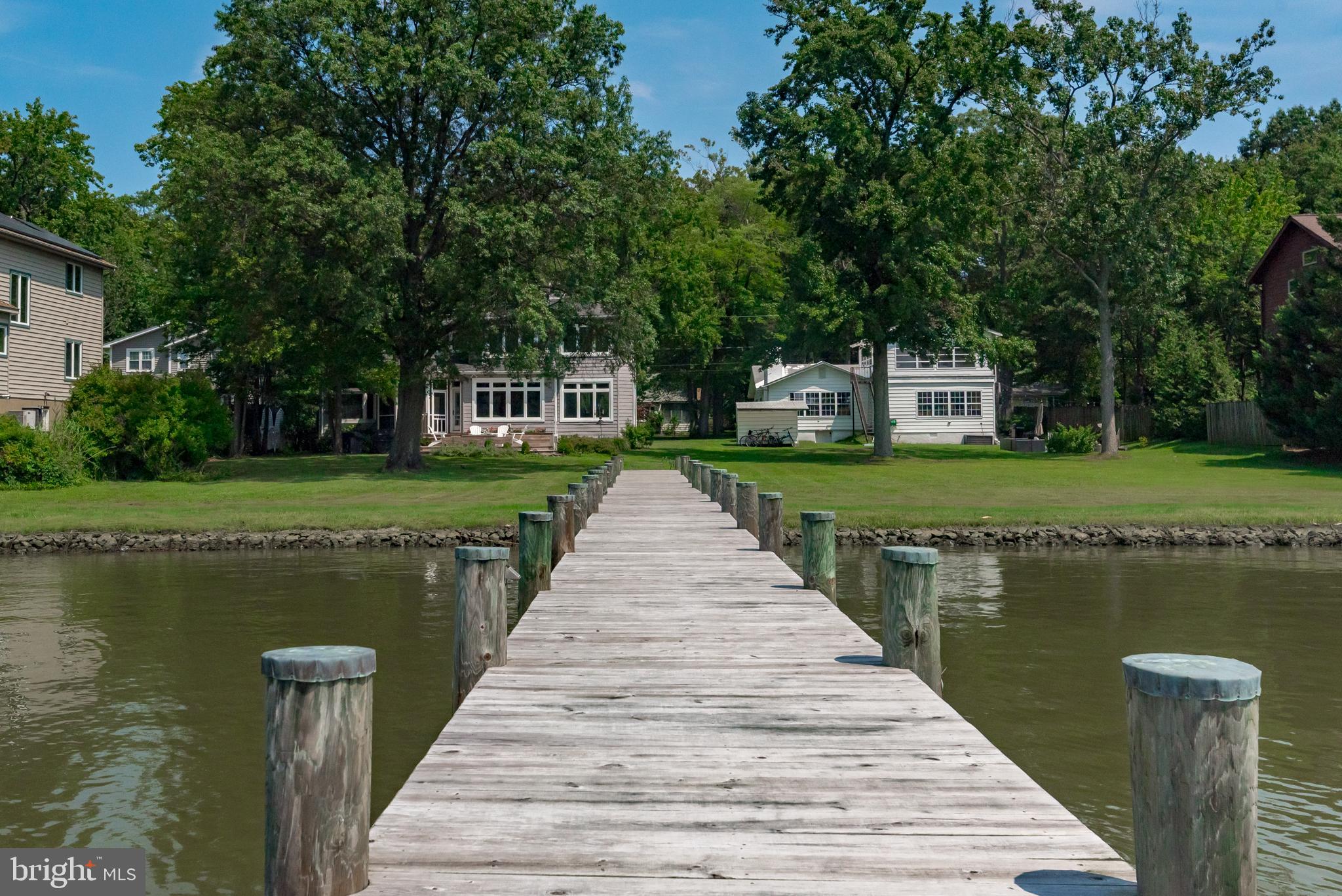 ARUNDEL ON THE BAY - Residential