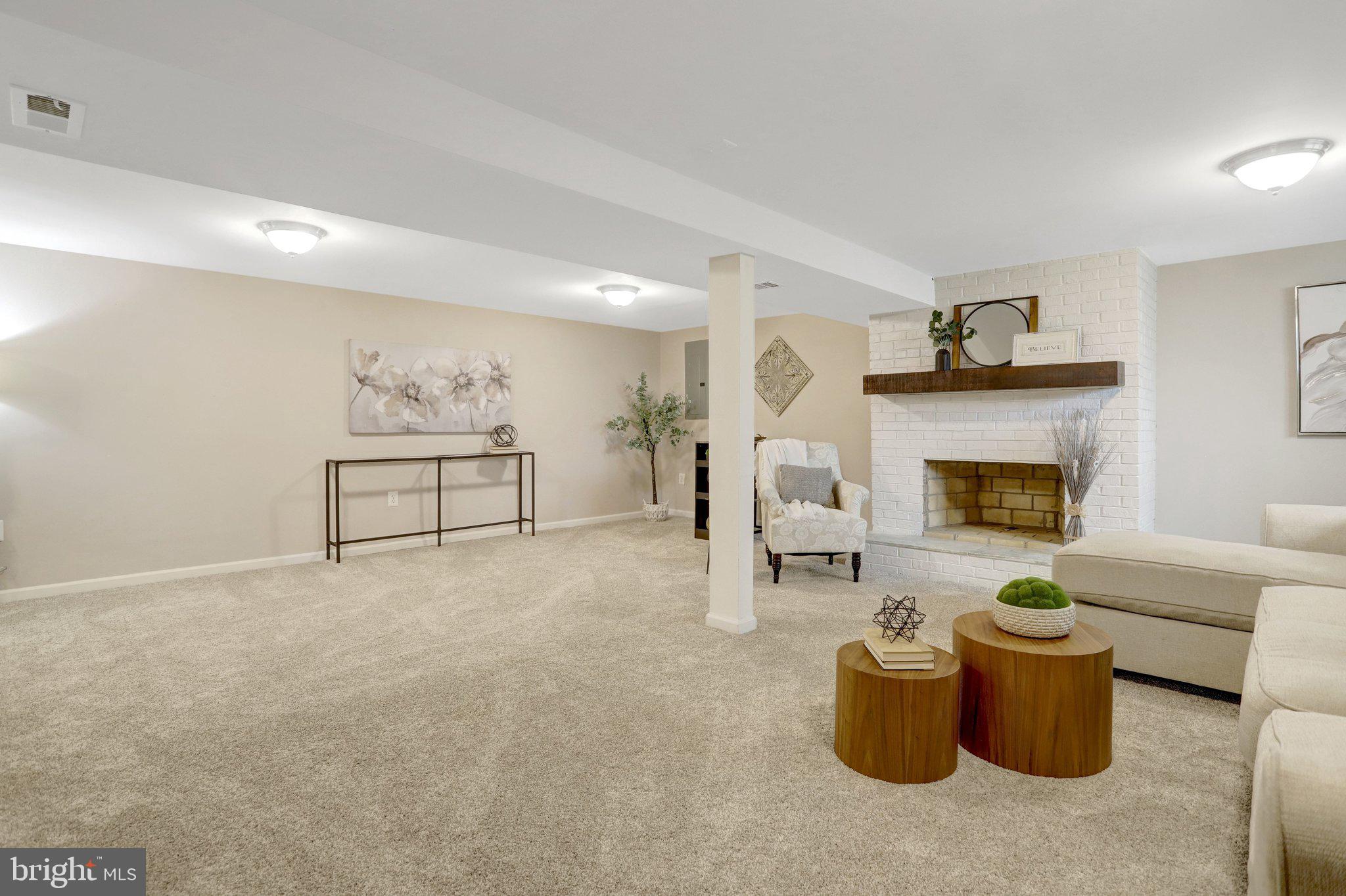 POHICK ESTATES - Residential