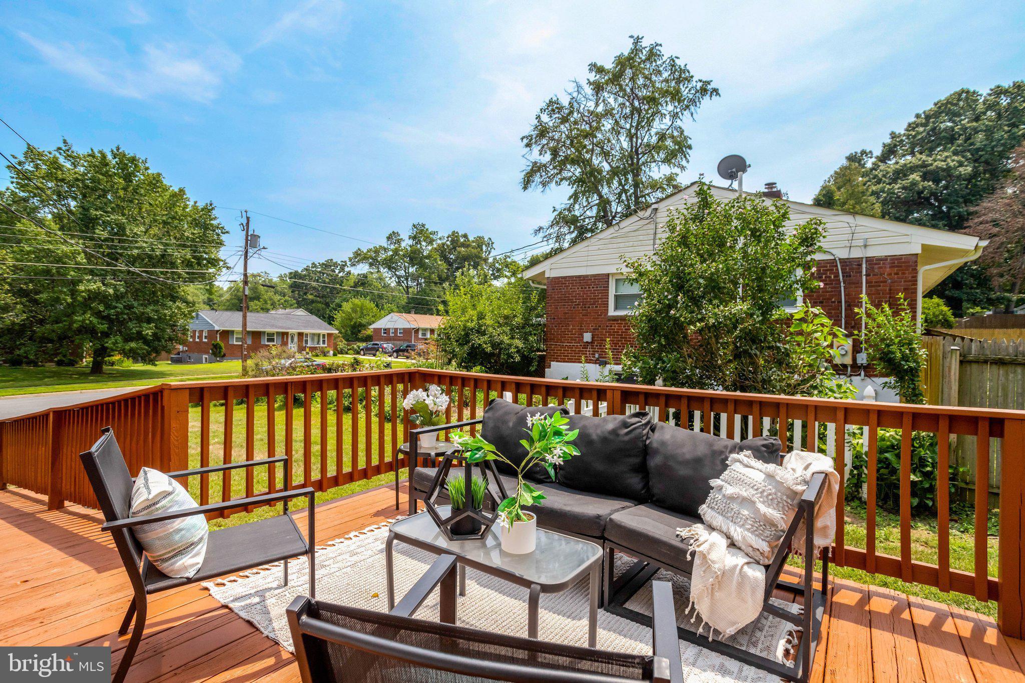 POHICK ESTATES - Residential