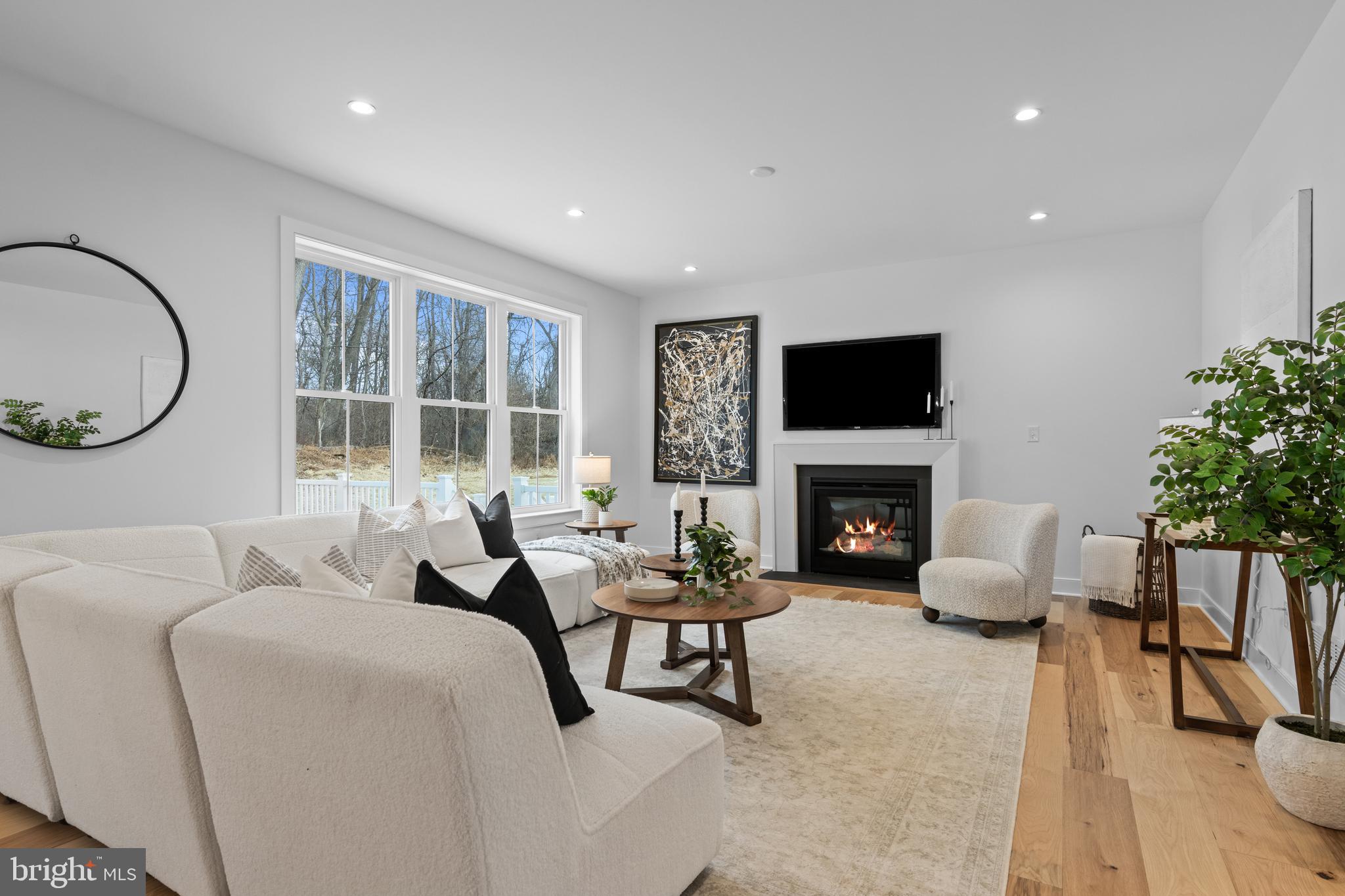 ESTATES AT STONECLIFF - Residential