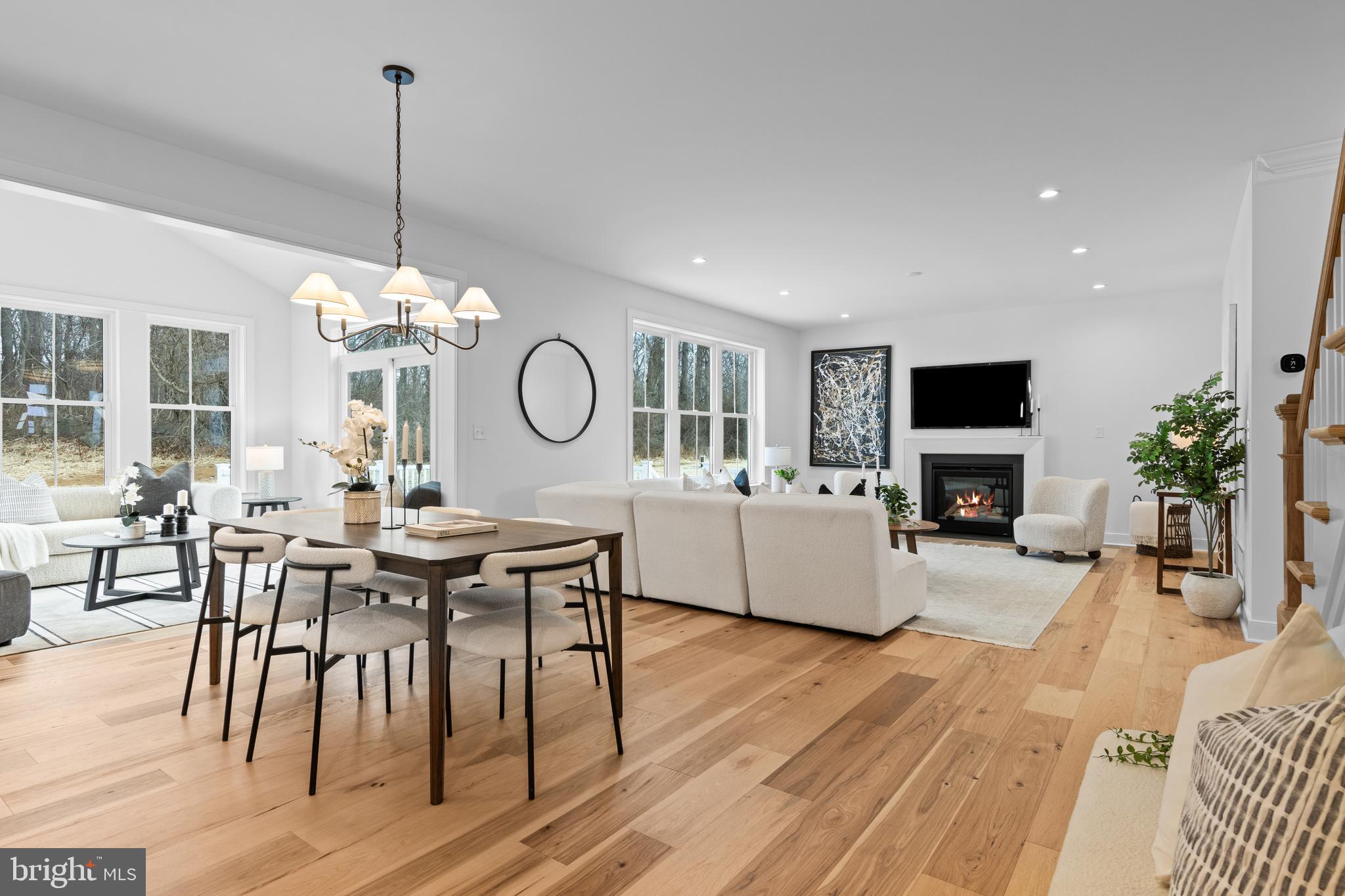 ESTATES AT STONECLIFF - Residential