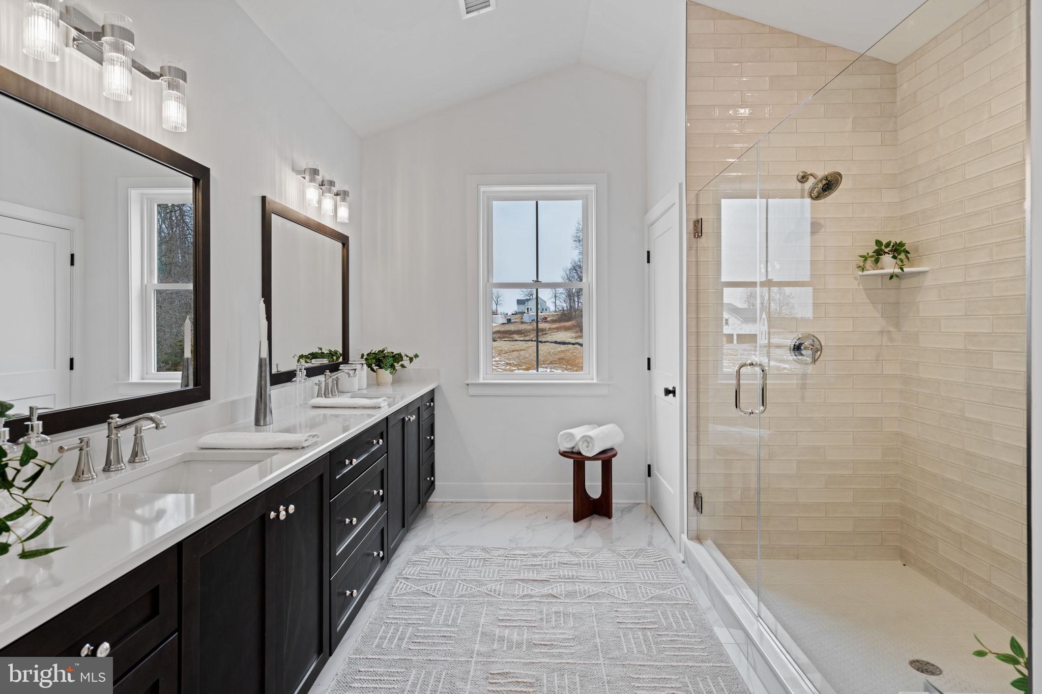 ESTATES AT STONECLIFF - Residential