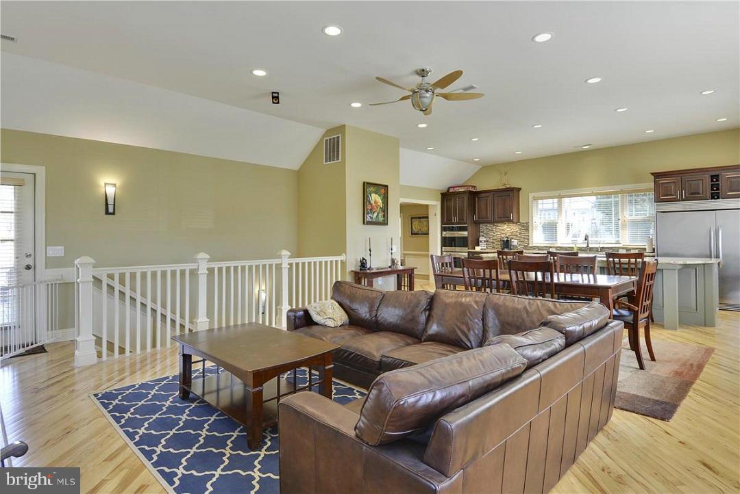 KENSINGTON TERRACE - Residential