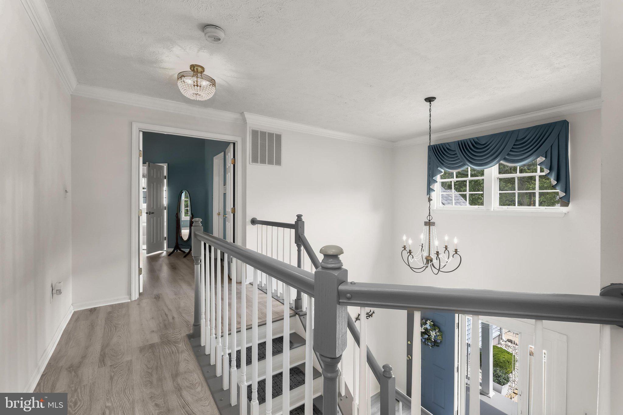 LONG MEADOW - Residential
