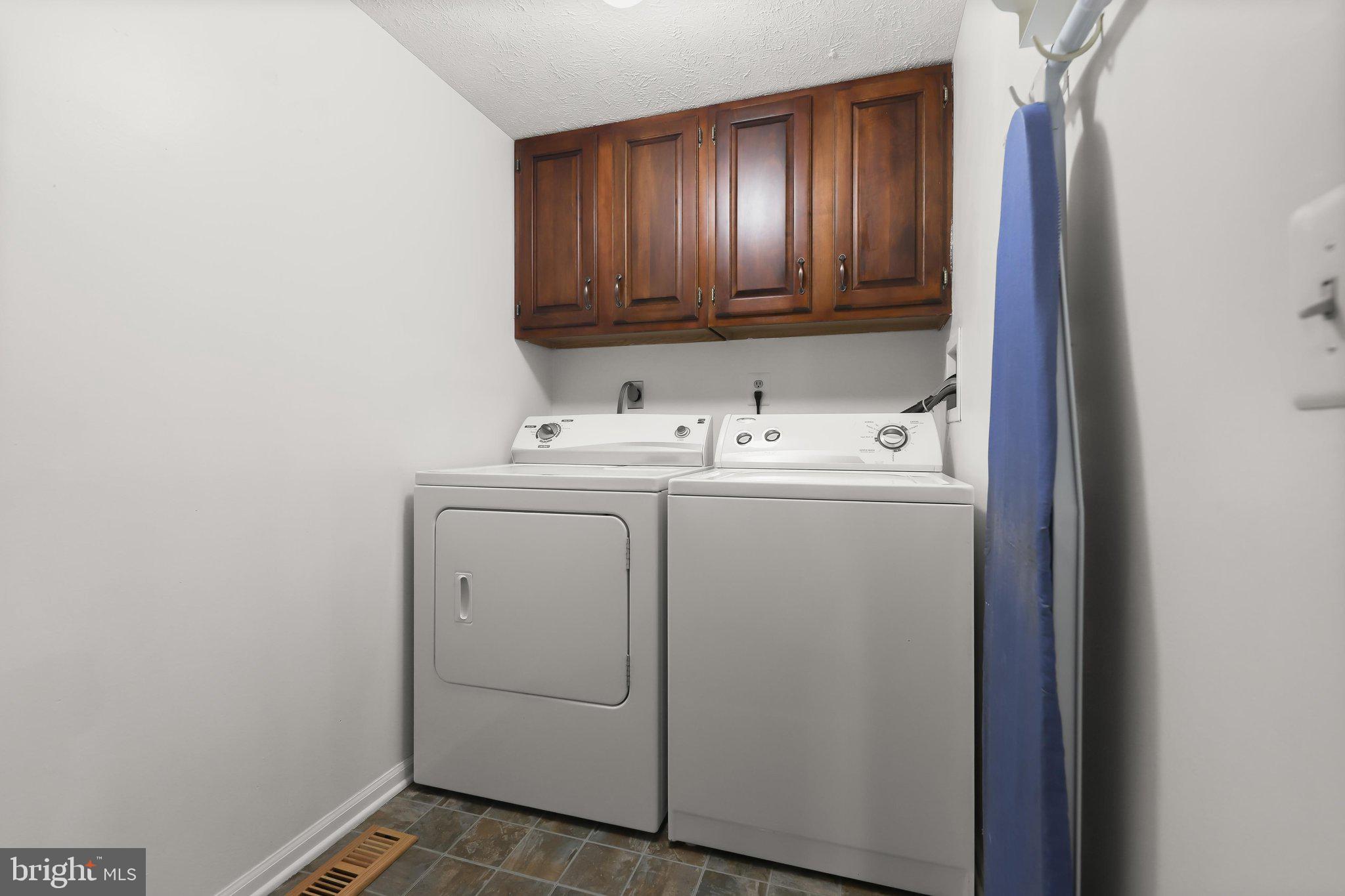 LONG MEADOW - Residential
