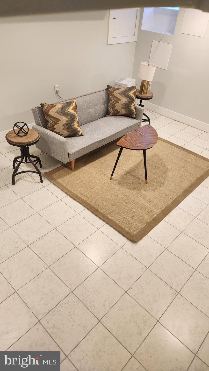 NORRIS SQUARE - Residential