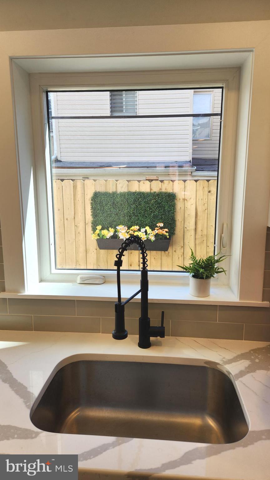 NORRIS SQUARE - Residential