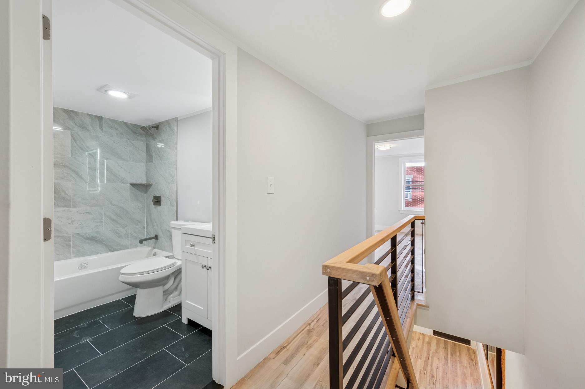 NORRIS SQUARE - Residential
