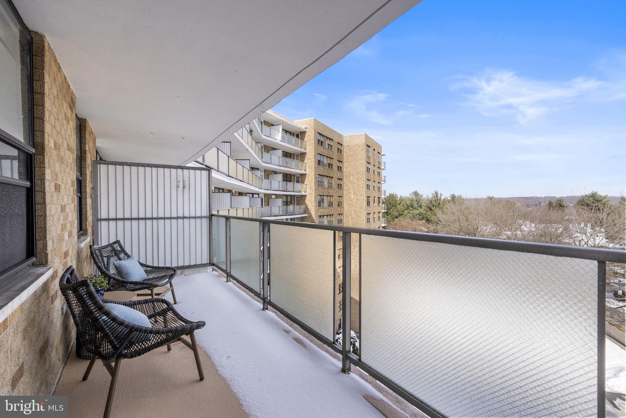 OAK HILL - Residential