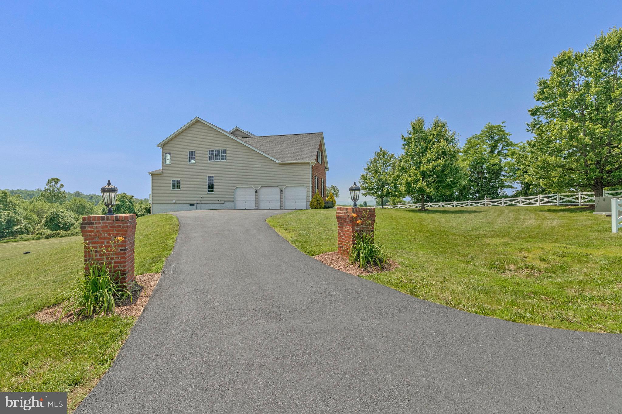 WATERFORD - Residential