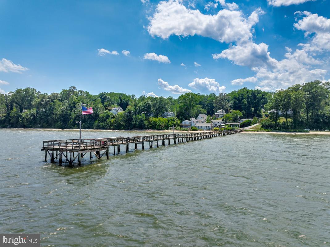 KENWOOD BEACH - Residential