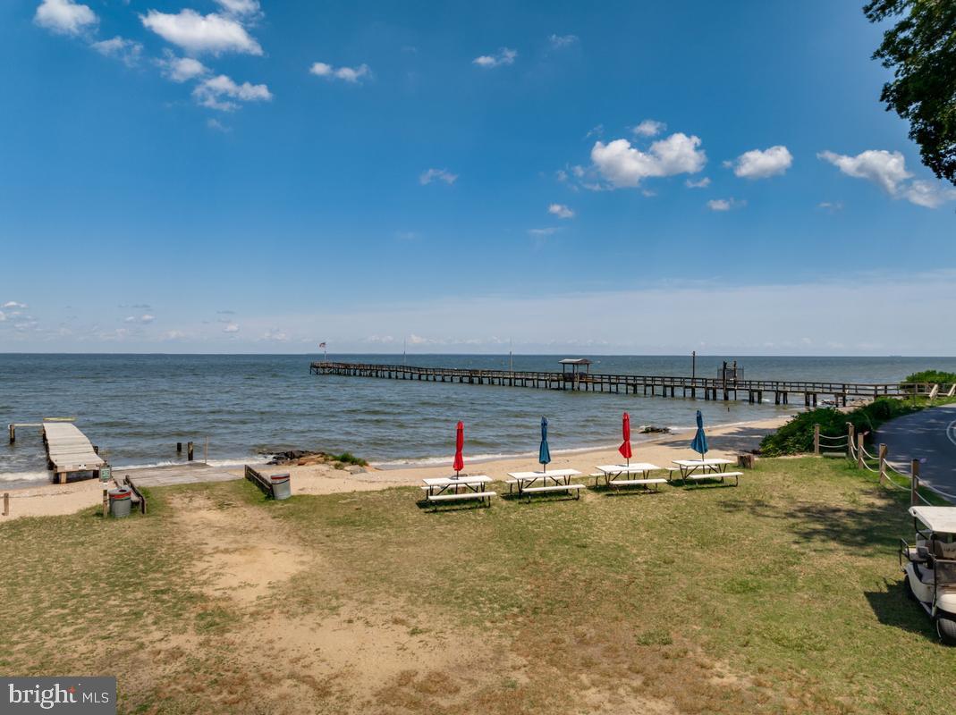 KENWOOD BEACH - Residential