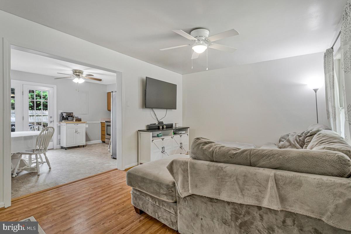 KENWOOD BEACH - Residential