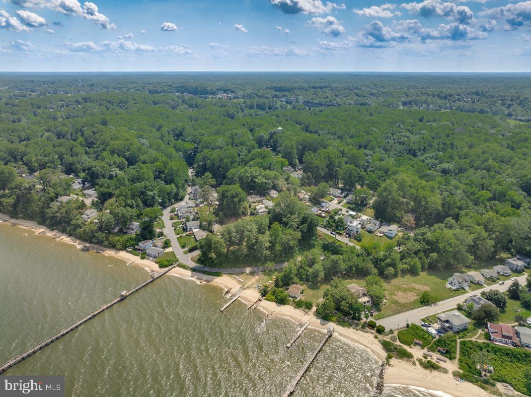 KENWOOD BEACH - Residential