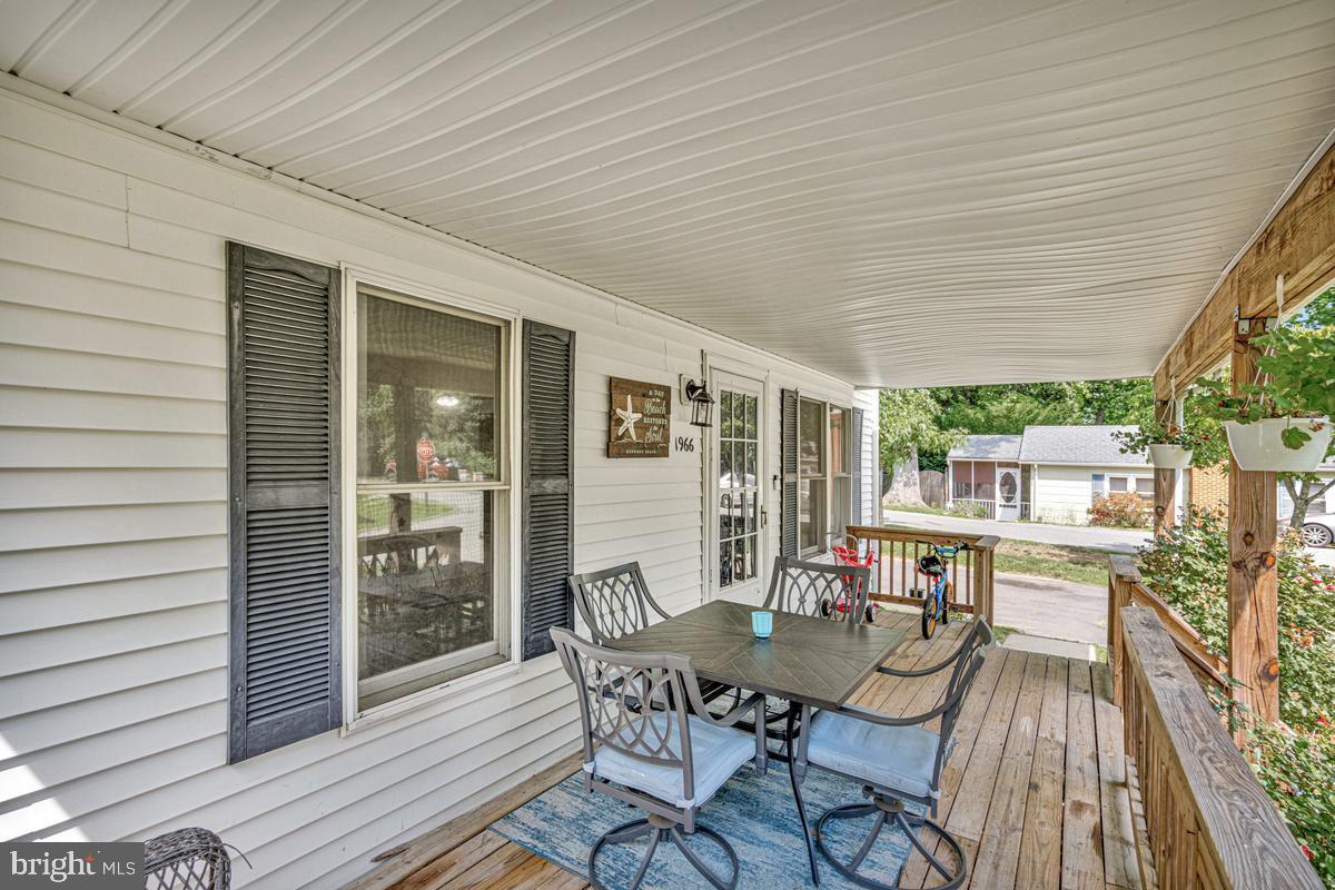 KENWOOD BEACH - Residential