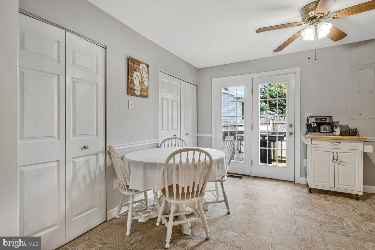 KENWOOD BEACH - Residential