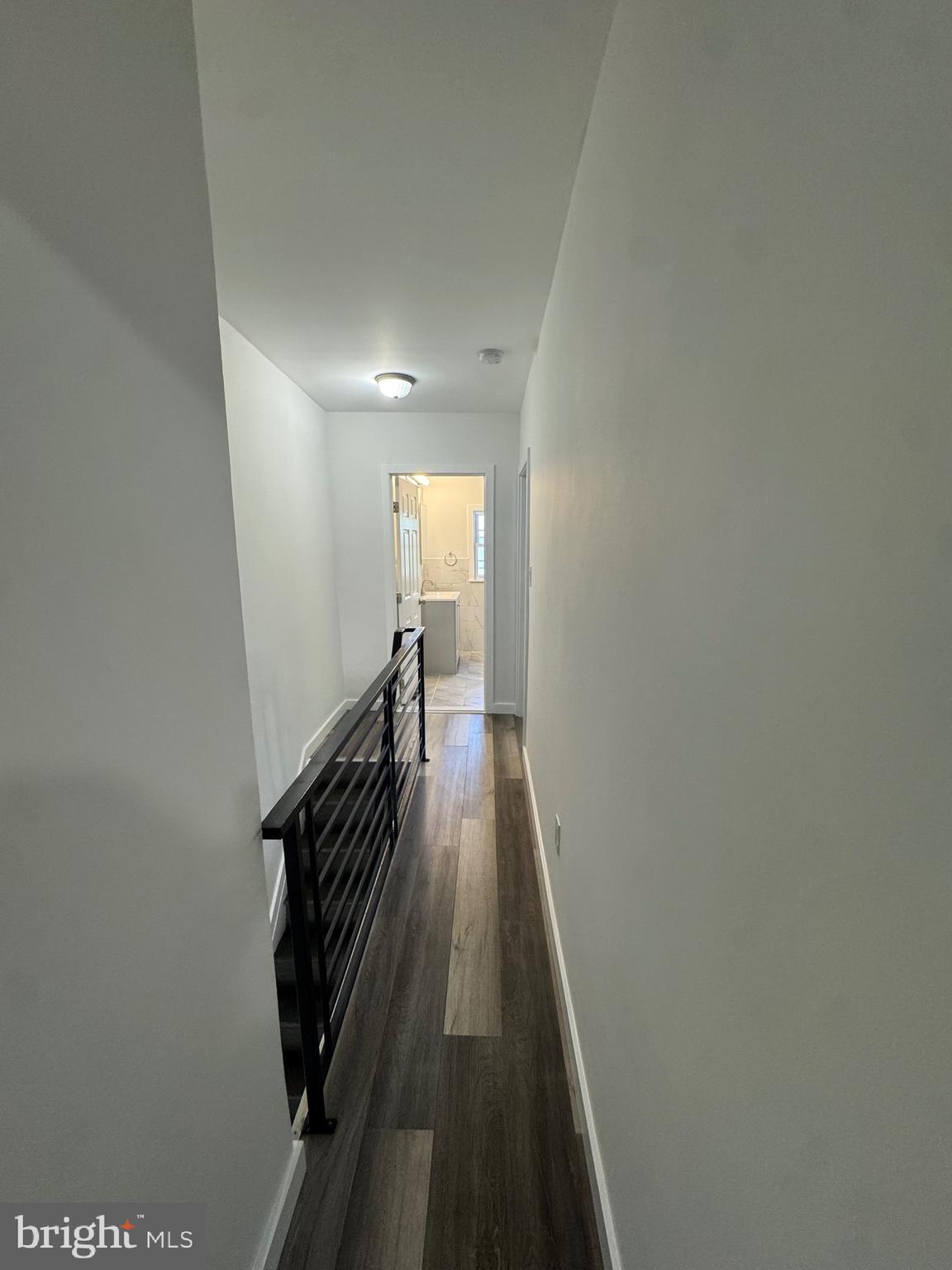 EAST KENSINGTON - Residential