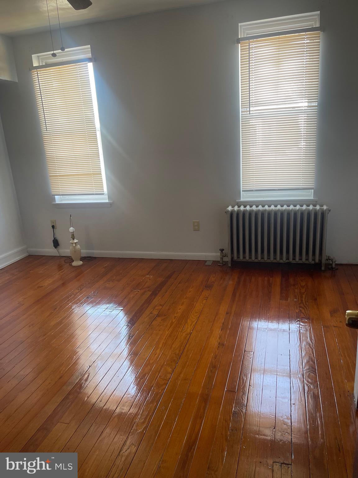 PHILADELPHIA (WEST) - Residential