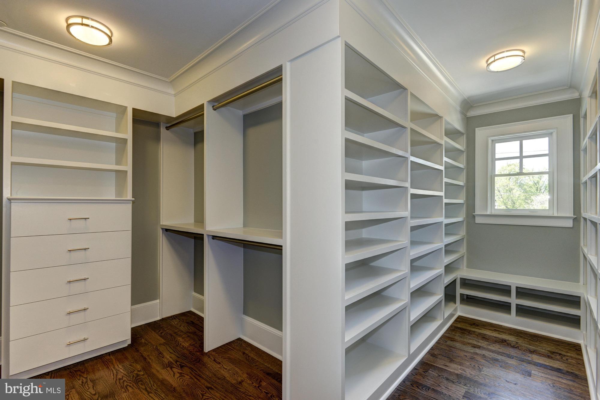 GLEN ECHO HEIGHTS - Residential