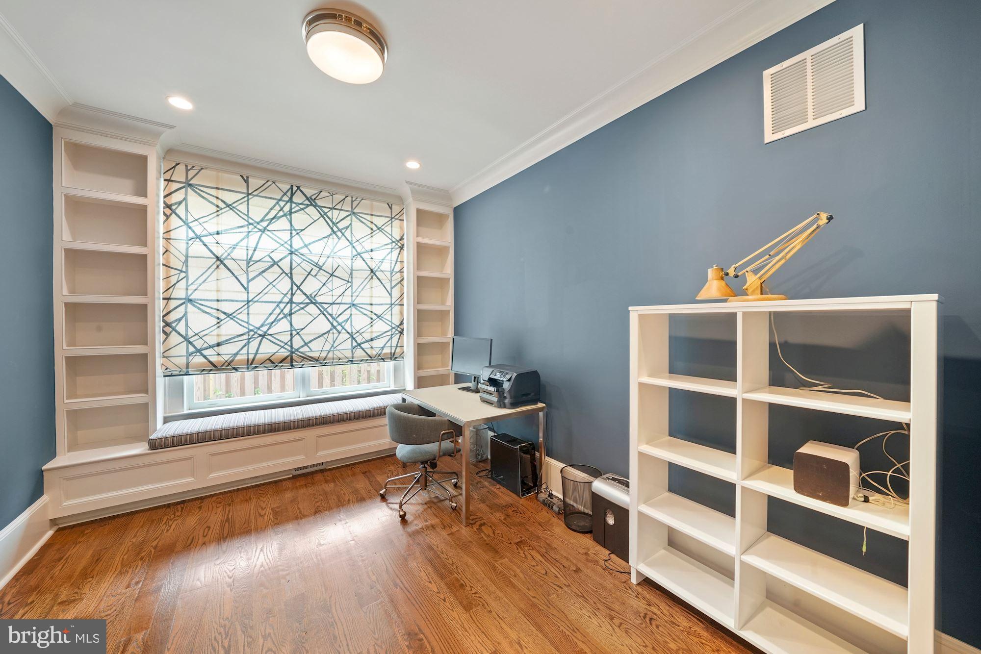 GLEN ECHO HEIGHTS - Residential