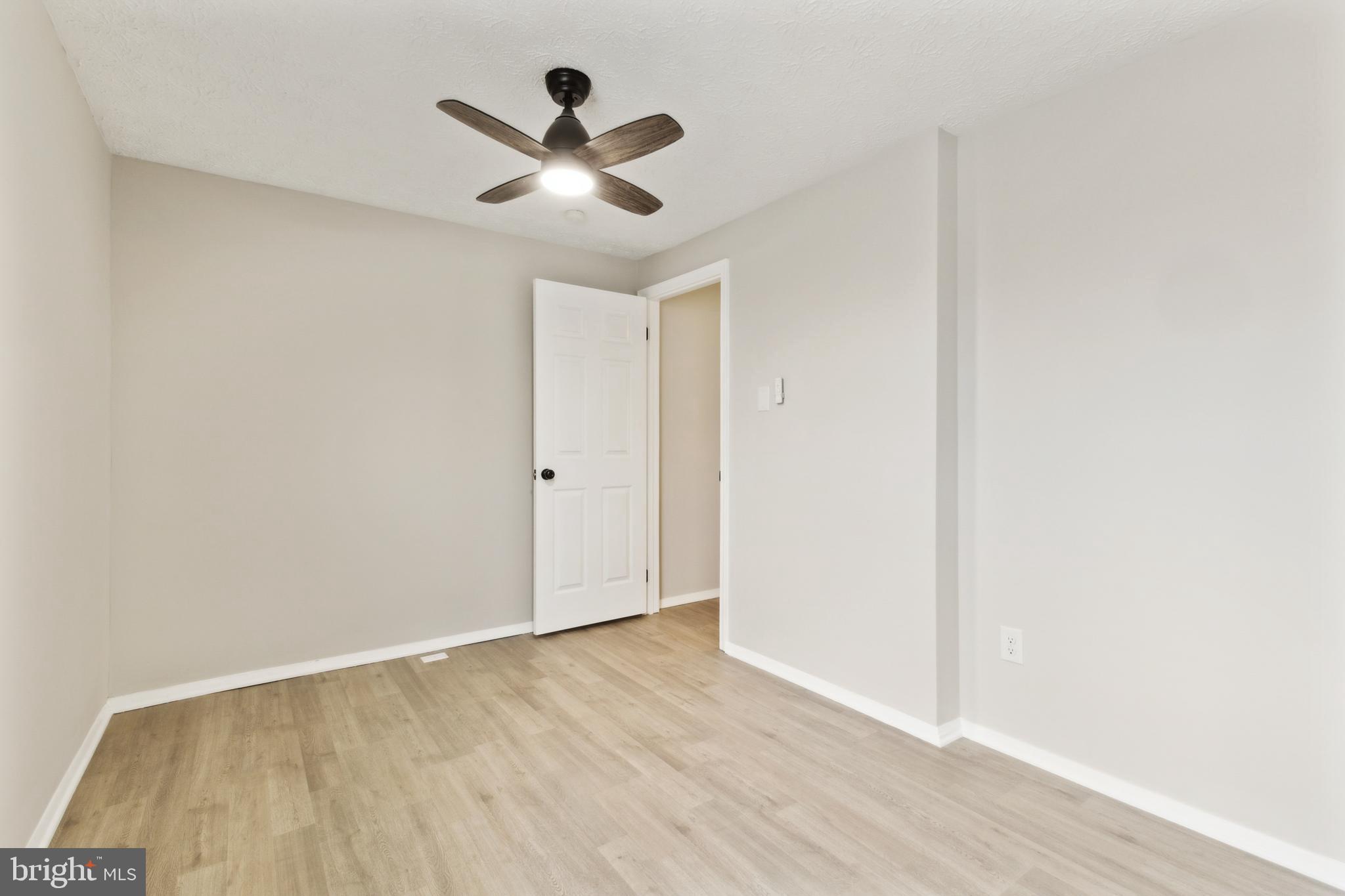 NEWINGTON FOREST - Residential