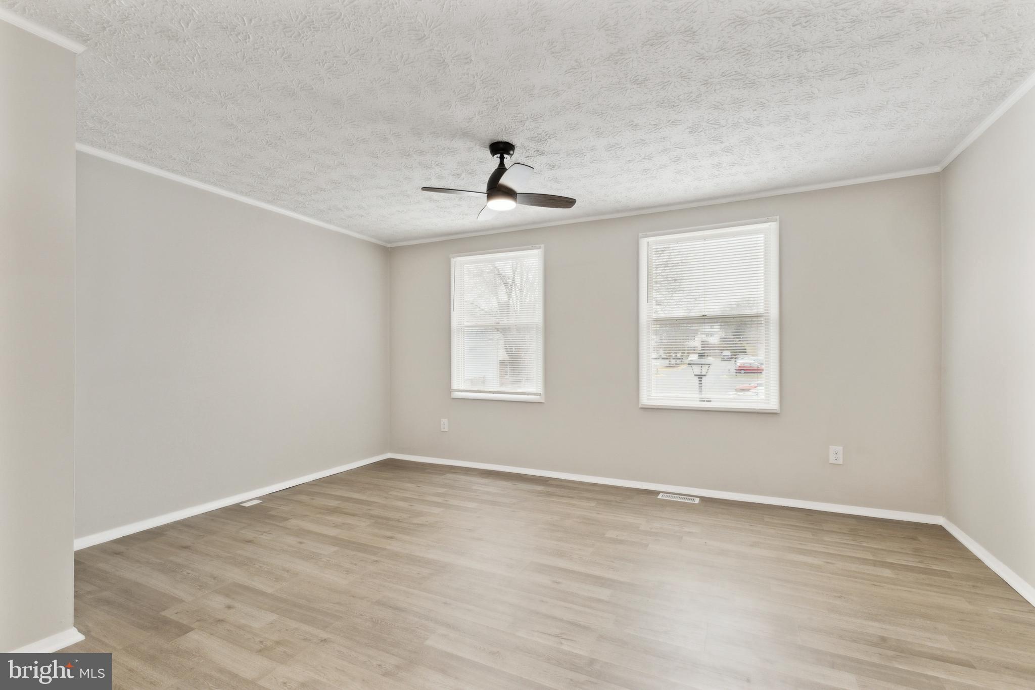 NEWINGTON FOREST - Residential