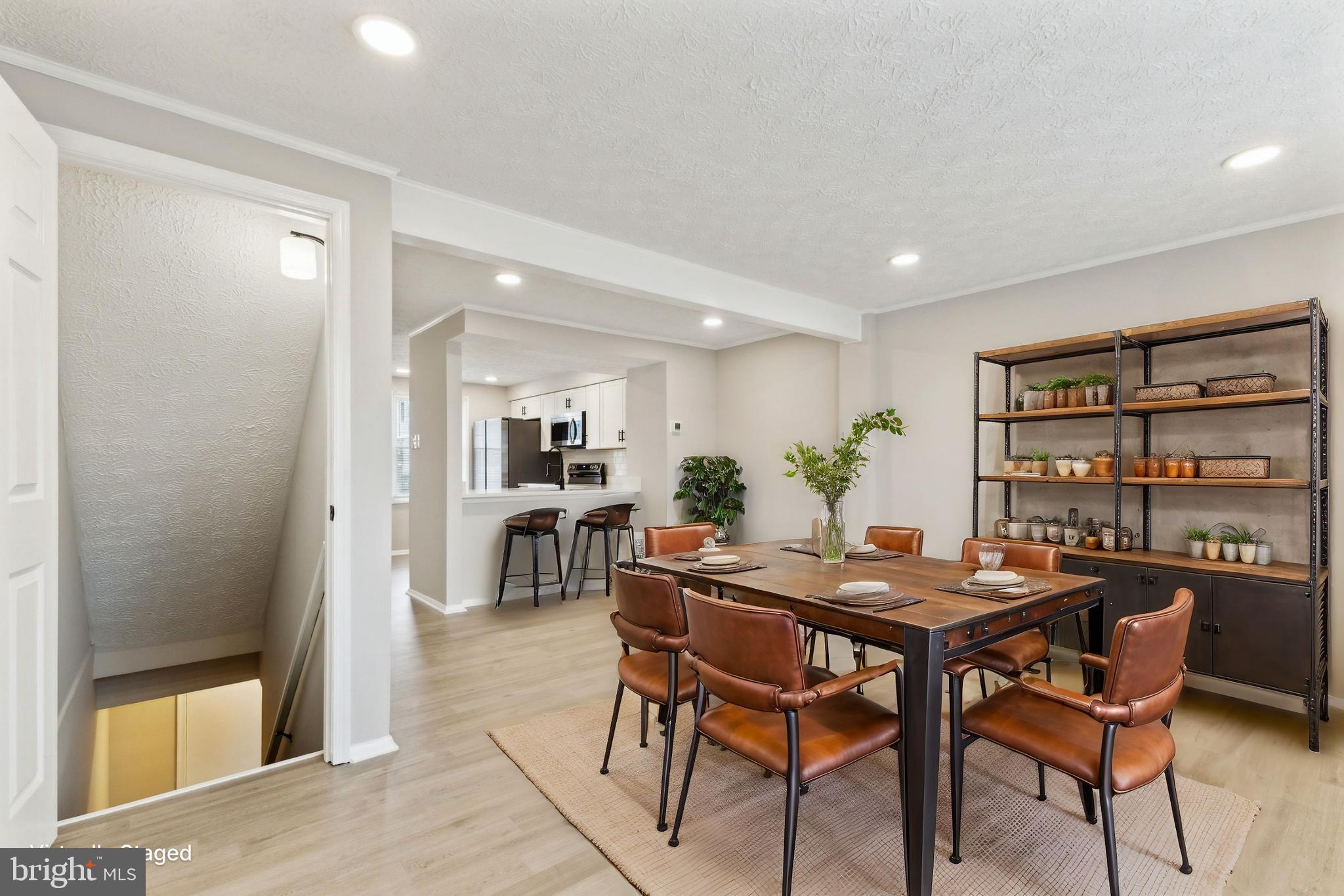 NEWINGTON FOREST - Residential