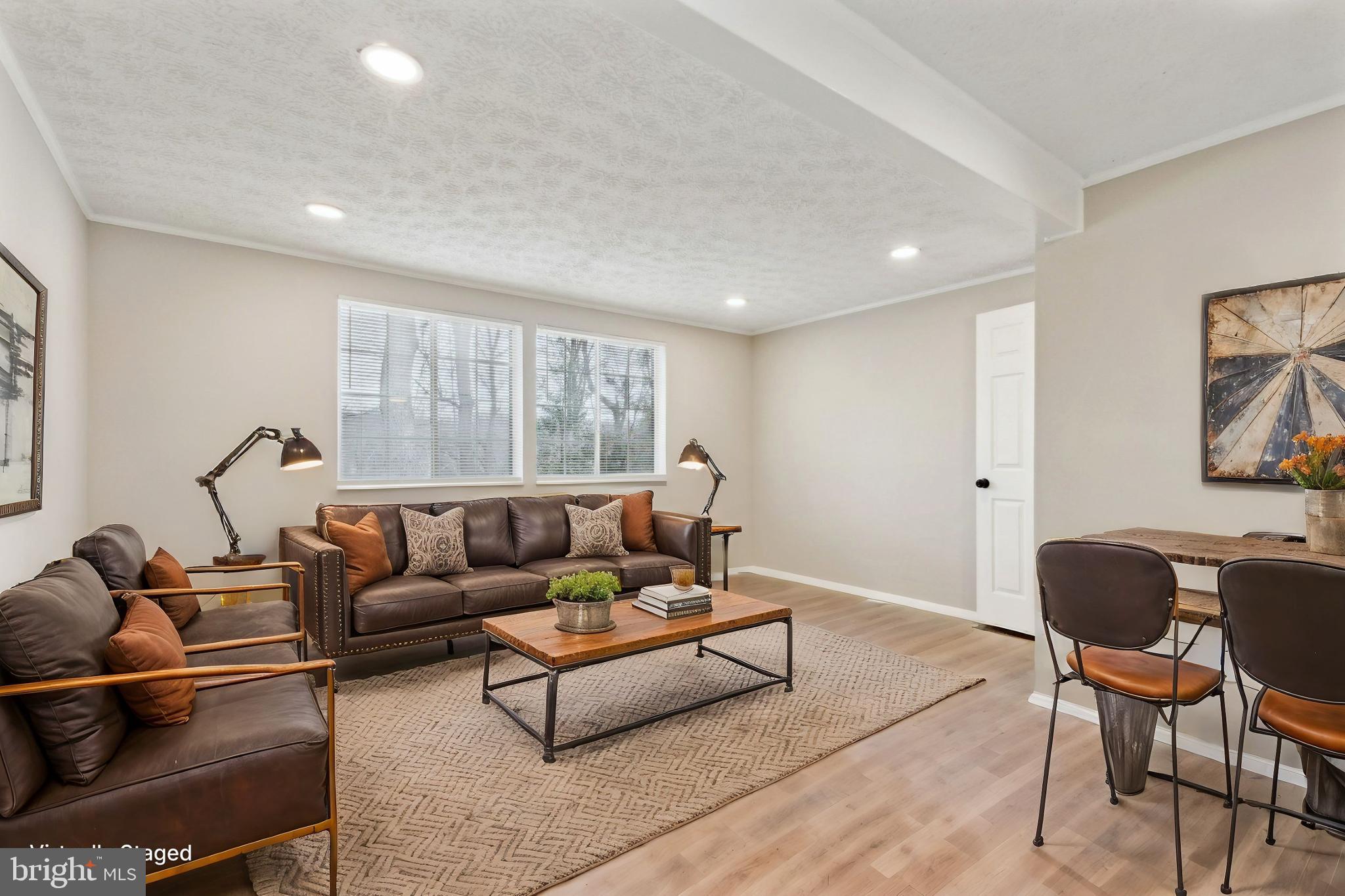 NEWINGTON FOREST - Residential