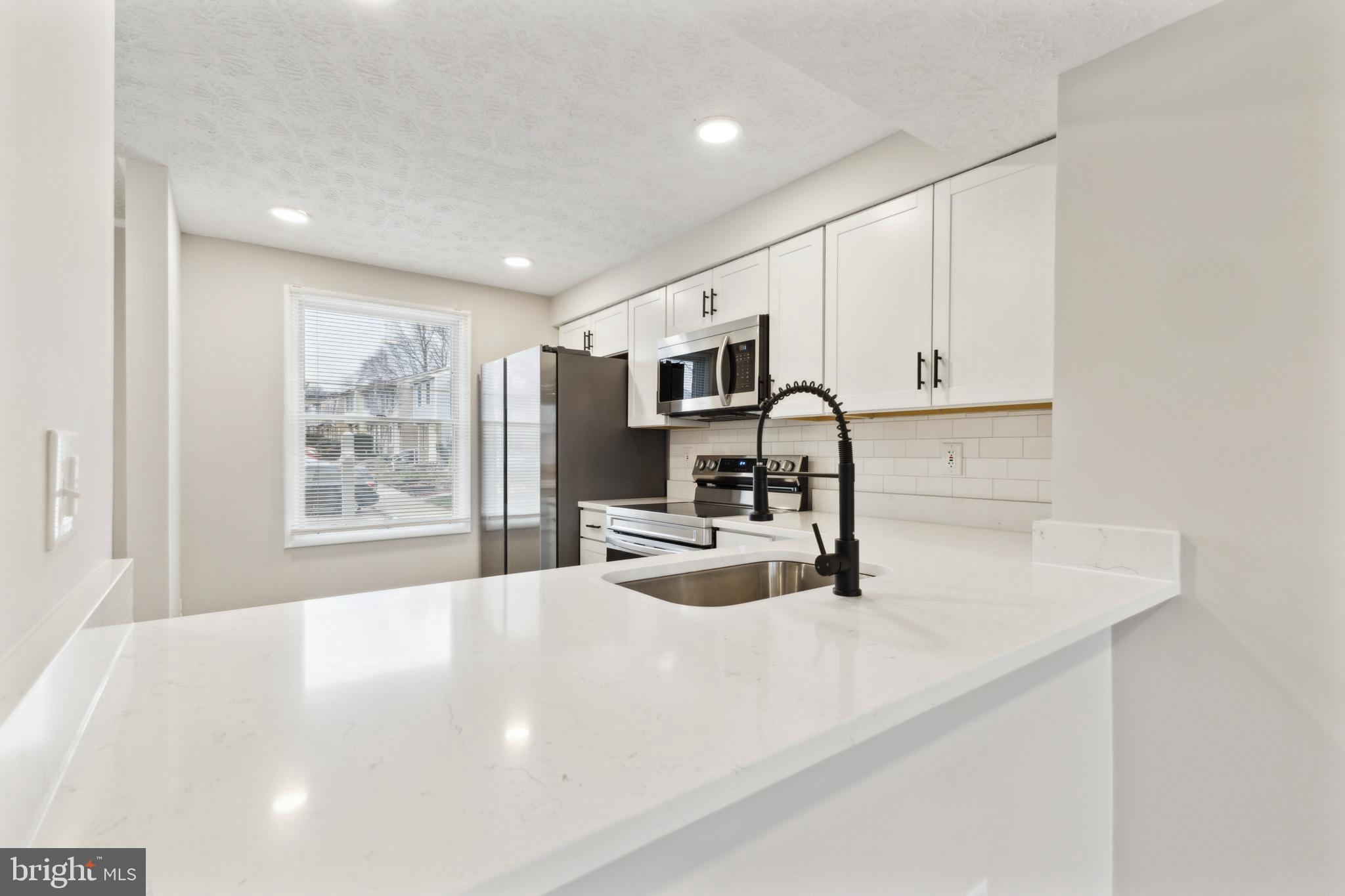 NEWINGTON FOREST - Residential