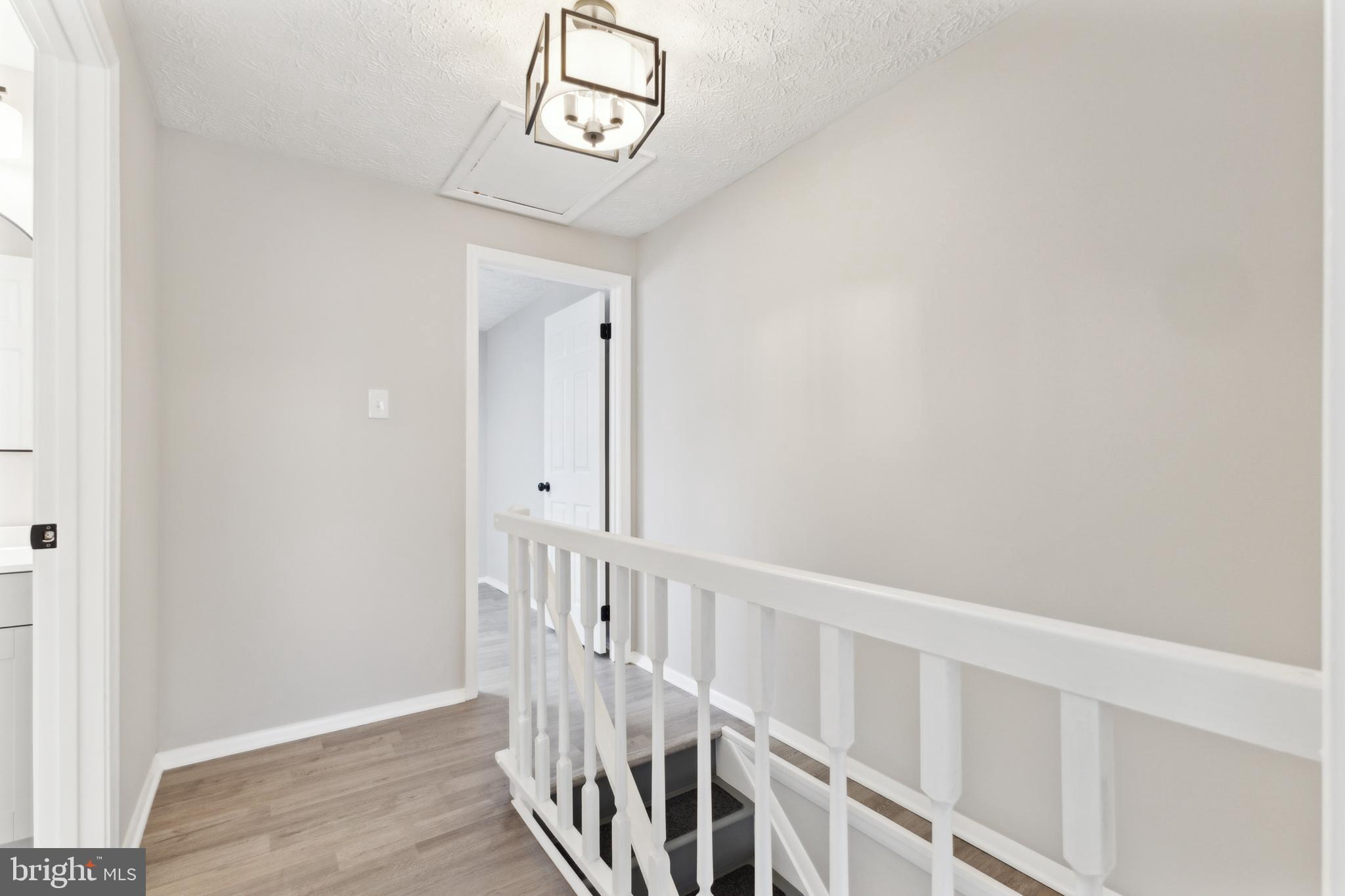NEWINGTON FOREST - Residential