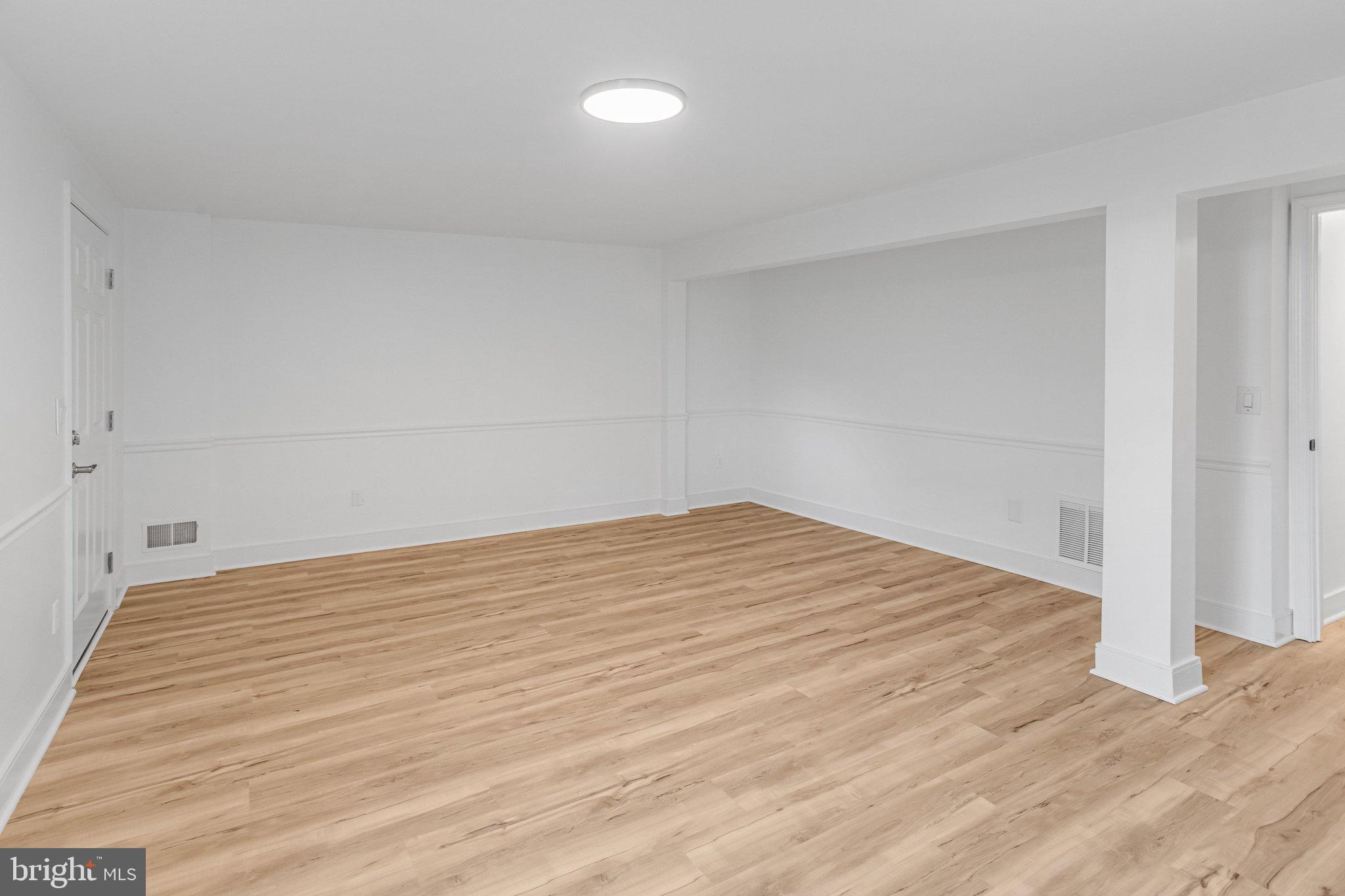 PRINCETON WOODS - Residential