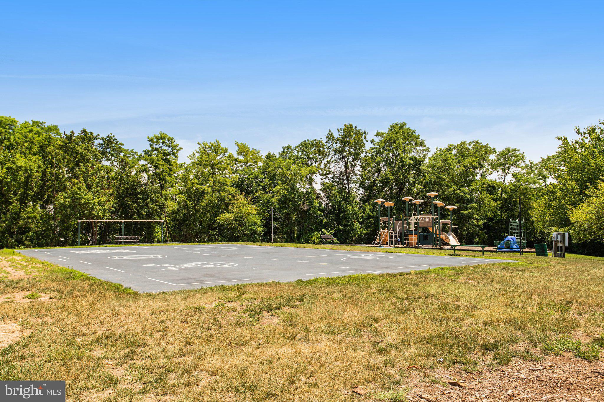 PRINCETON WOODS - Residential