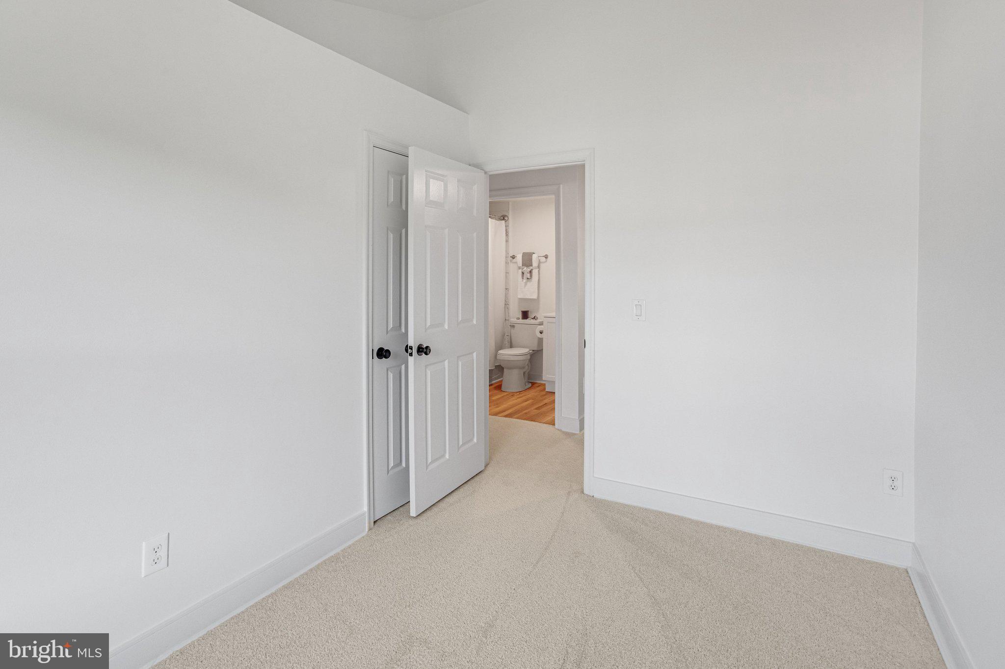 PRINCETON WOODS - Residential