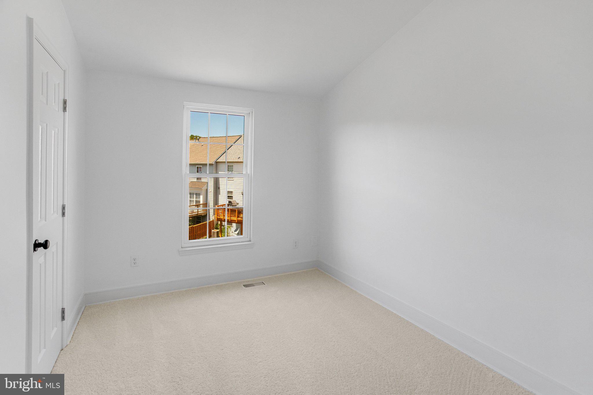 PRINCETON WOODS - Residential