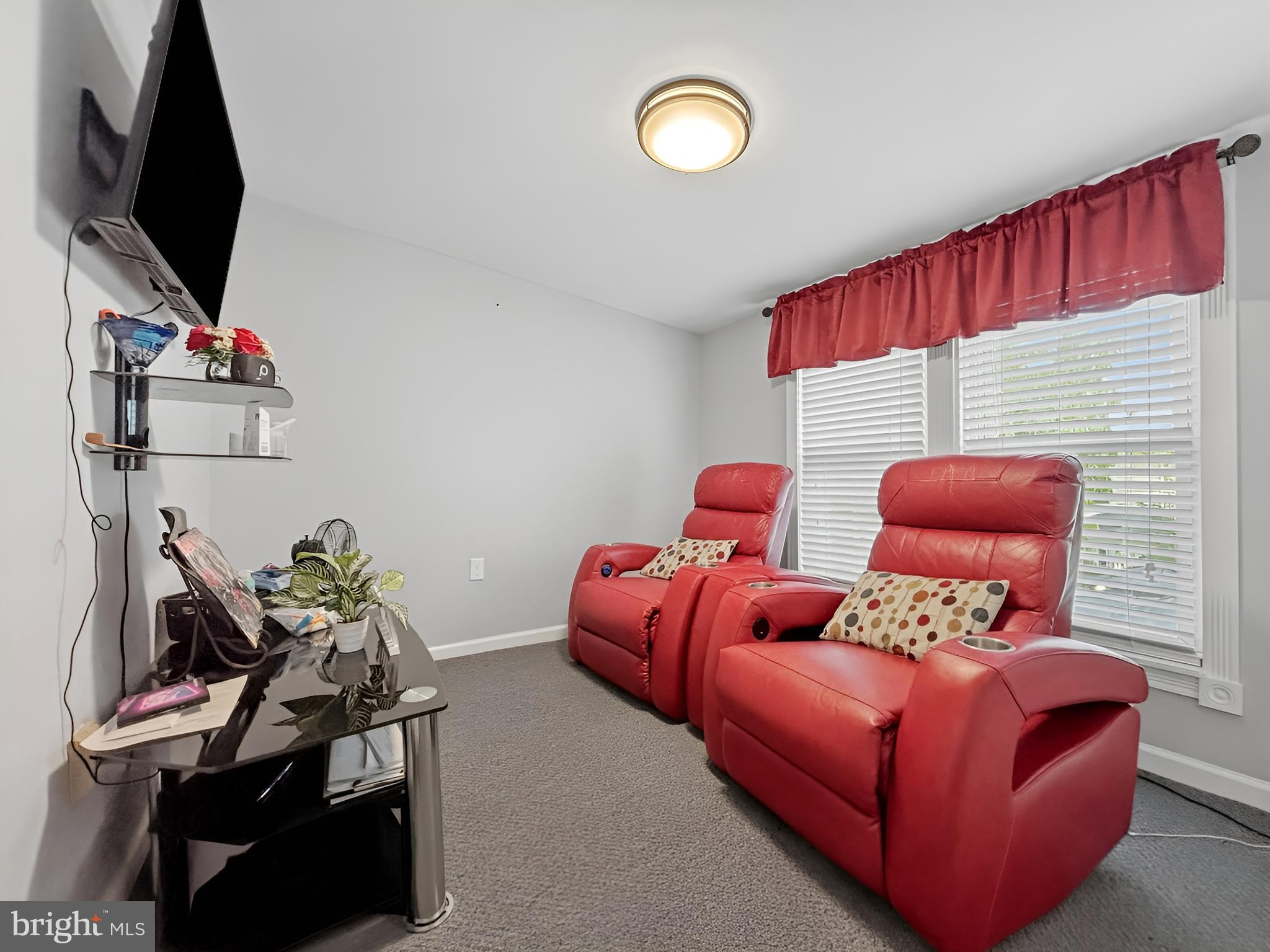 EAST PENNSBORO - Residential