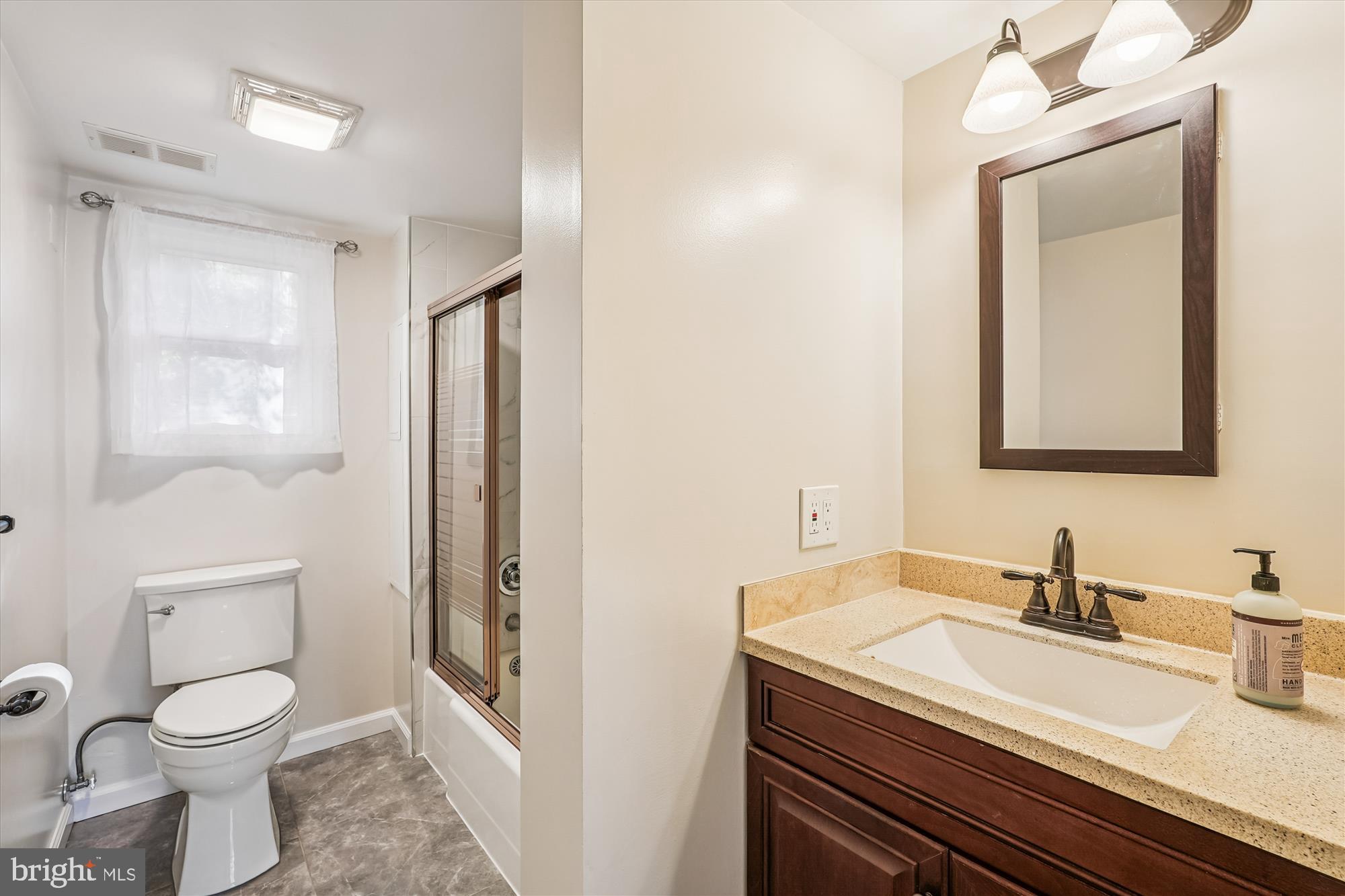 SHENANDOAH RETREAT - Residential