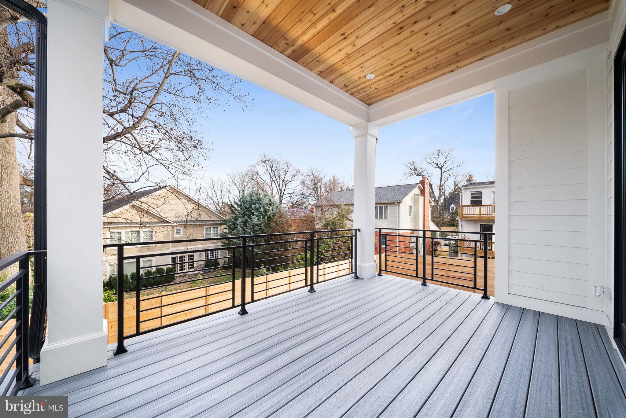 SUMNER - Residential