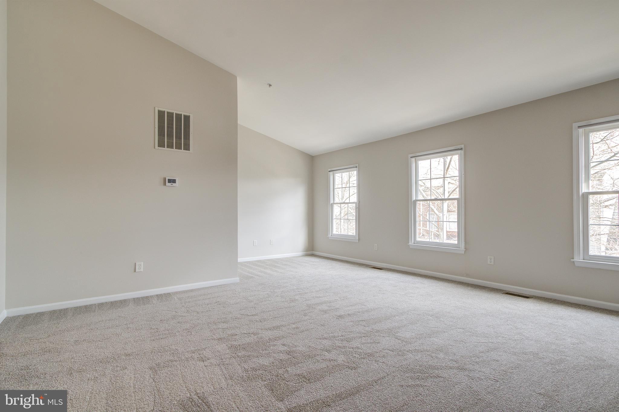KENTLANDS MIDTOWN - Residential